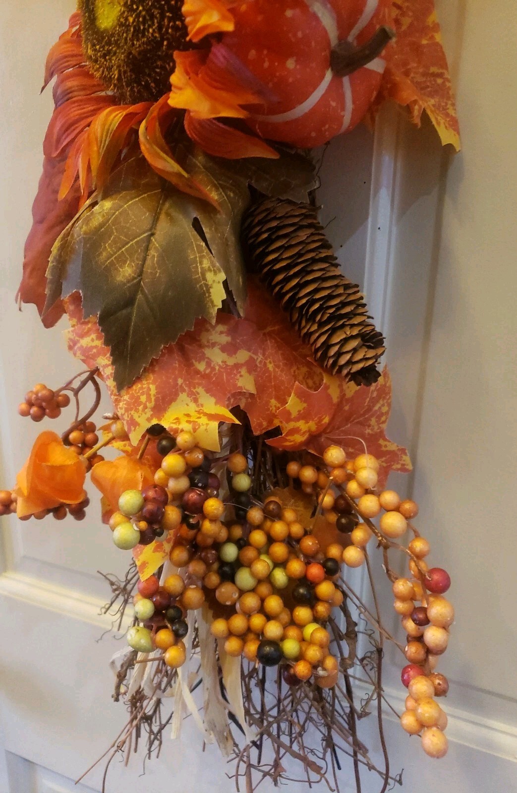 FLORAL & GRAPEVINE TEARDROP SWAG SUNFLOWER BERRIES PUMPKIN PINECONES 25″ LONG
