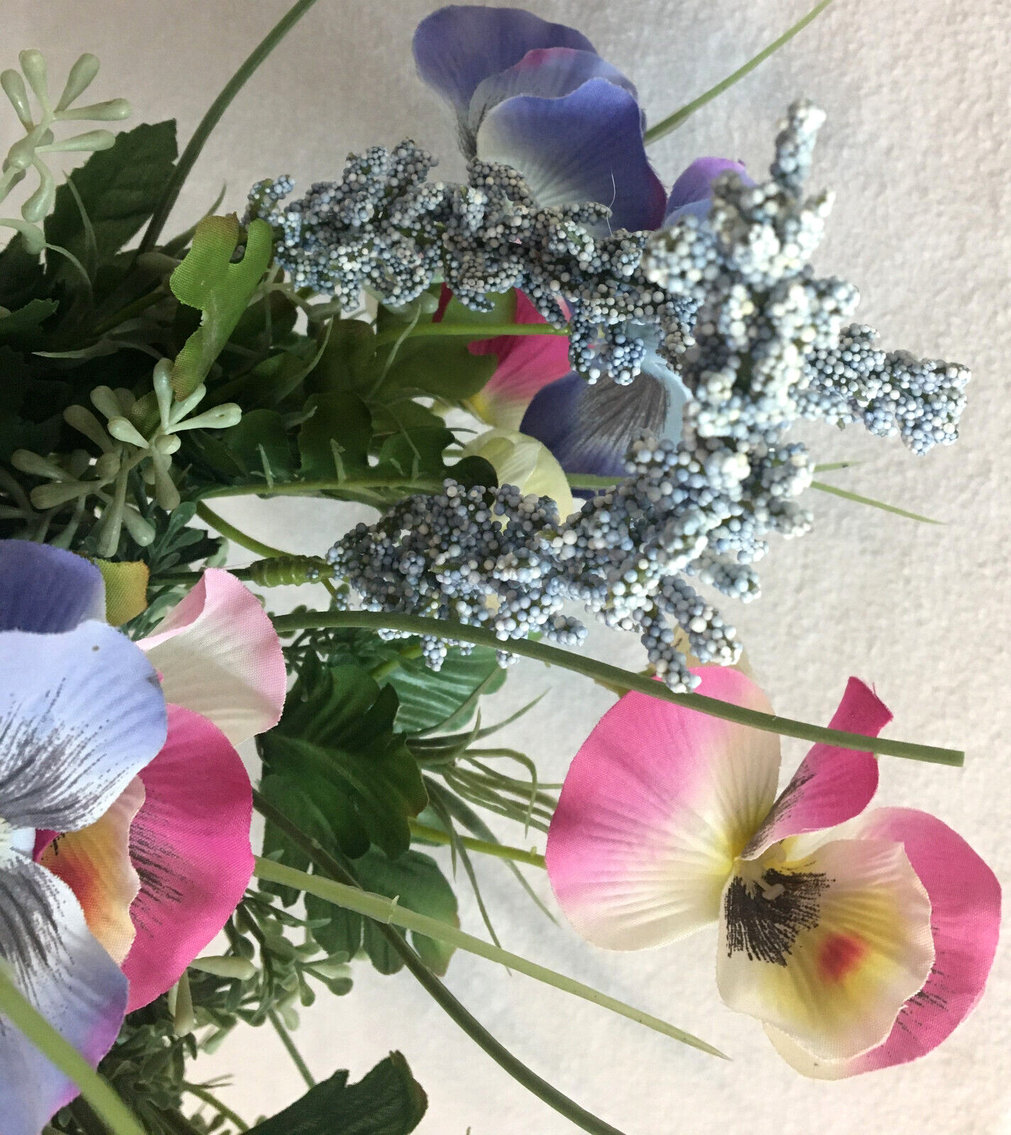 Artificial Flowers Spring Mix Pink White Blue Stems Leaves Lot of 2 Bunches
