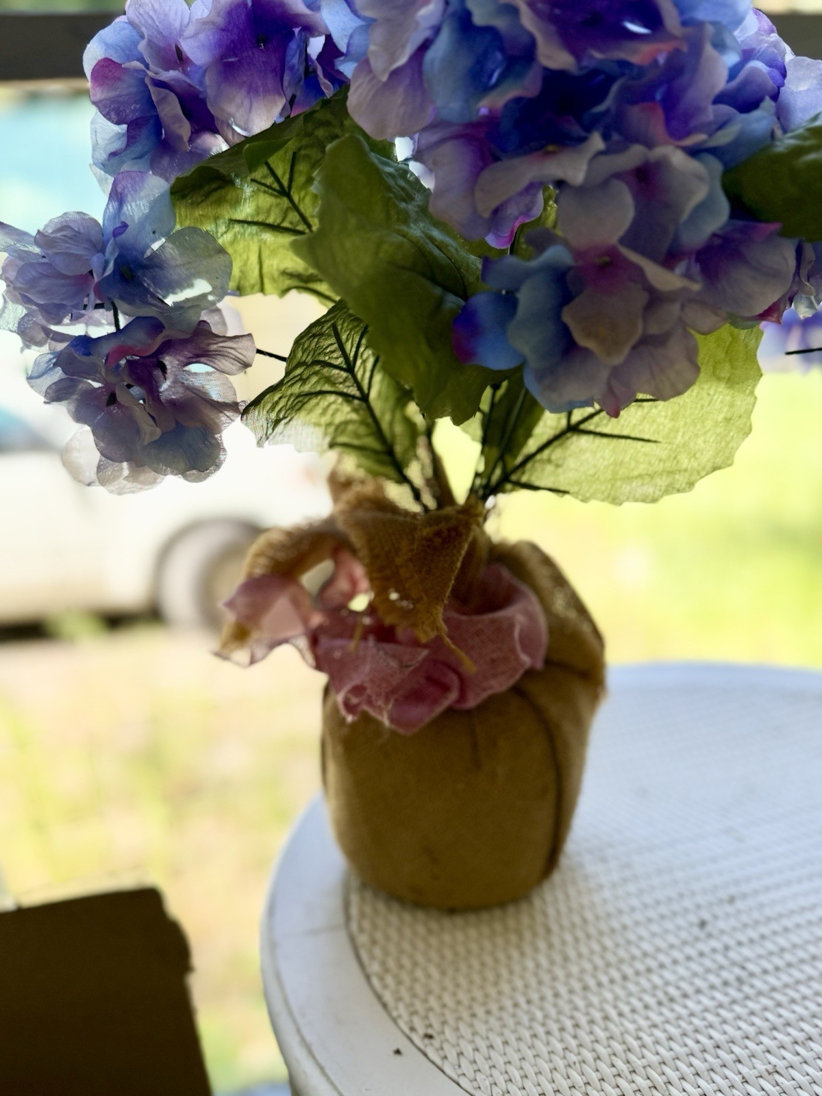 Set of 2 Artificial Purple & Green Hydrangea Flower Arrangements in Burlap Pots