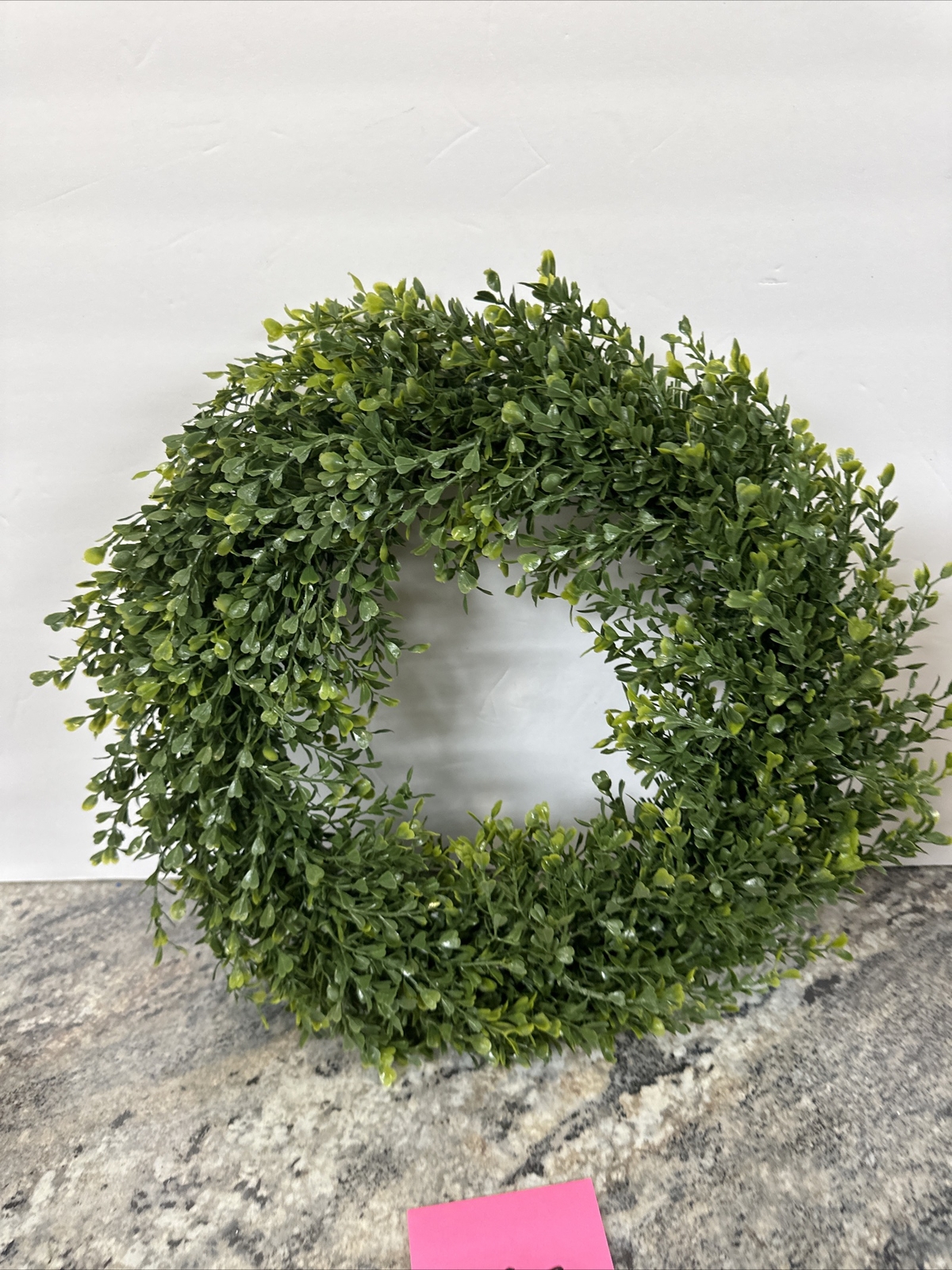 English Gardens Indoor/Outdoor 18” Boxwood Wreath New