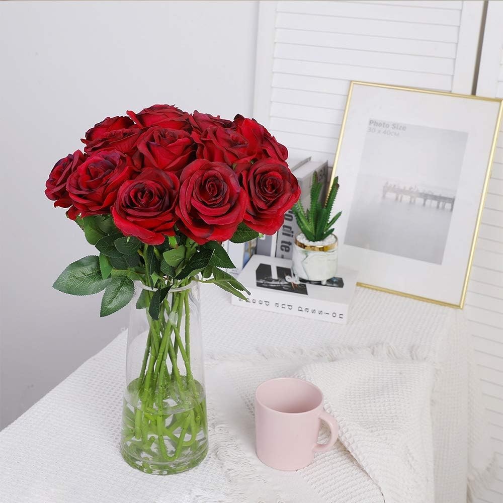 Eco-Friendly 10 Pack of Lifelike Silk Roses – Perfect for Mother’s Day Gifts