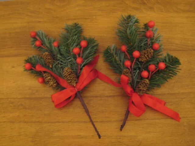 4 SPRINGS OF PINE, RED BERRIES, CONES & RED SATIN RIBBON