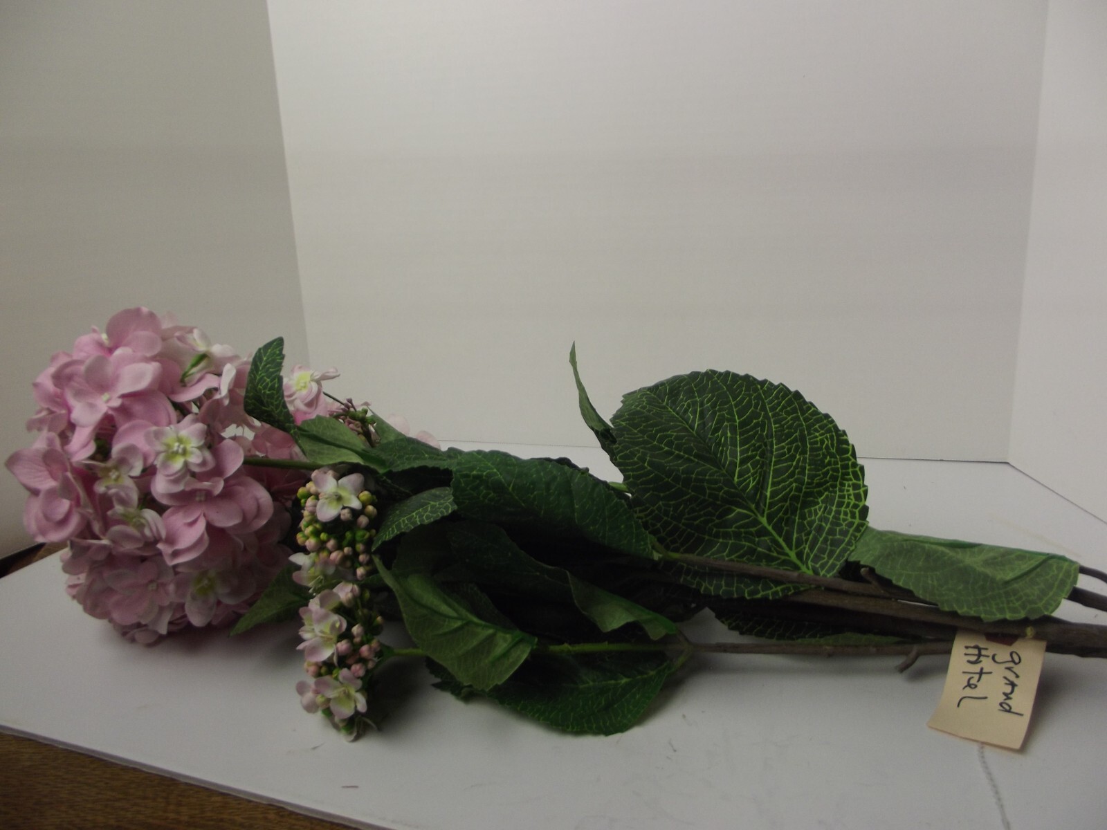 Disneyland Grand Hotel Hyacinth Artificial Silk Fake Pink Flowers Props