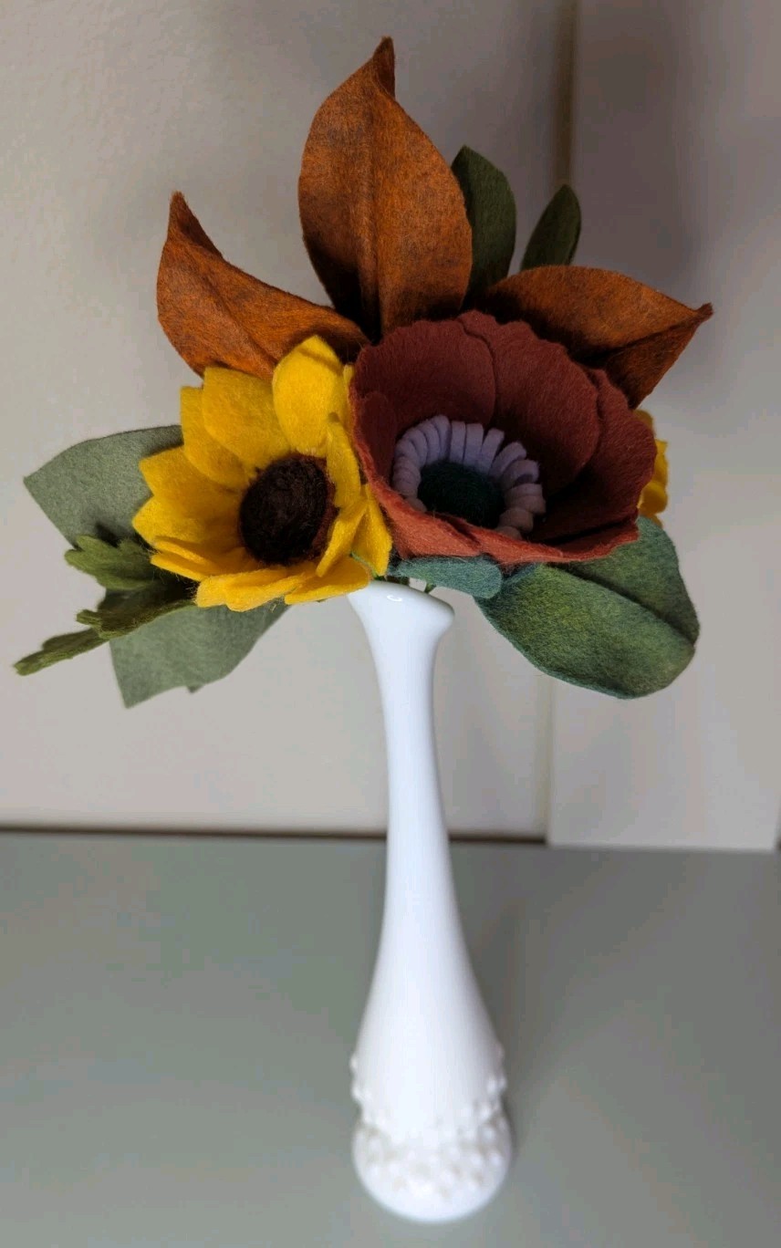 Beautiful Hand Cut Wool Blend Felt Flower Bouquet Gift Wrapped/Great Gift Idea!