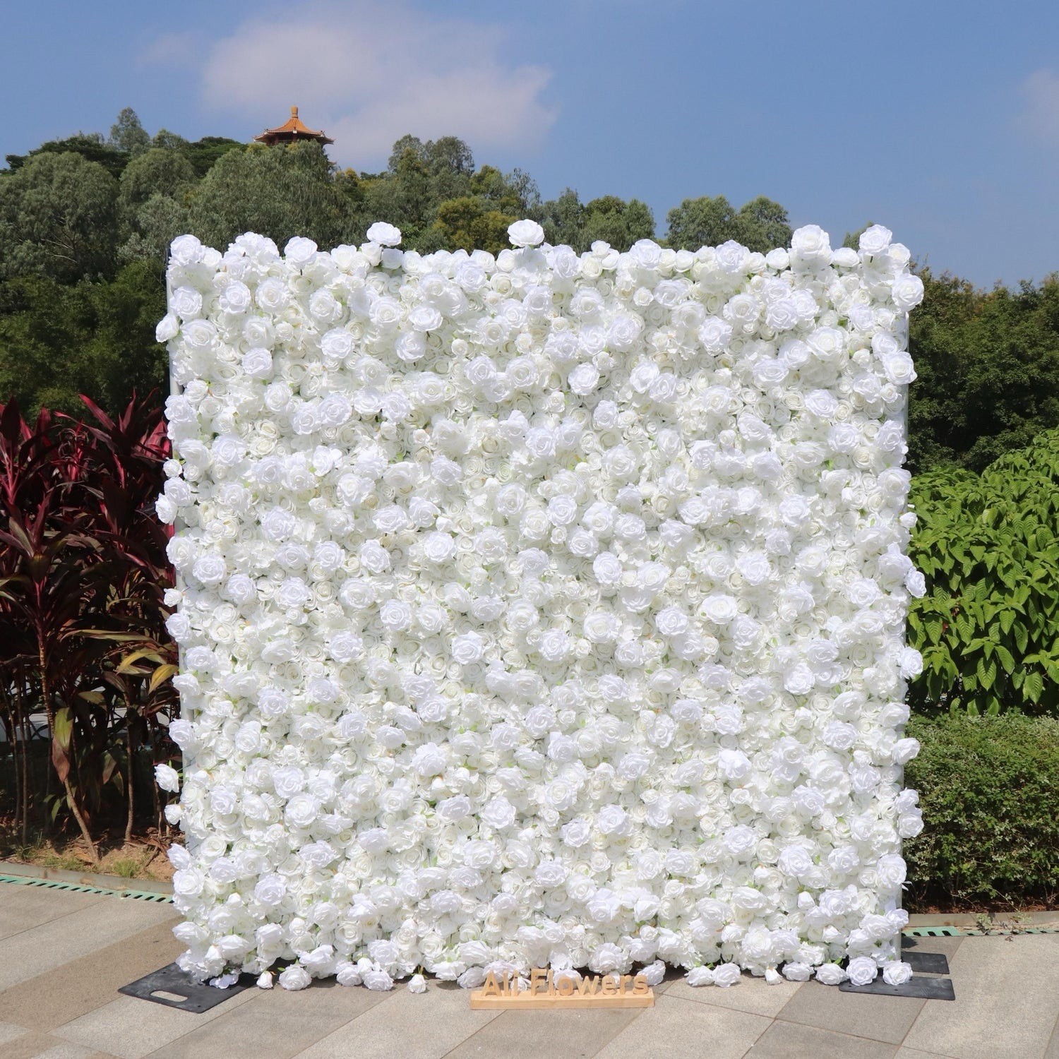Target Bullseye Spring White Artificial Wedding Party Greenery Tiles Flower Wall