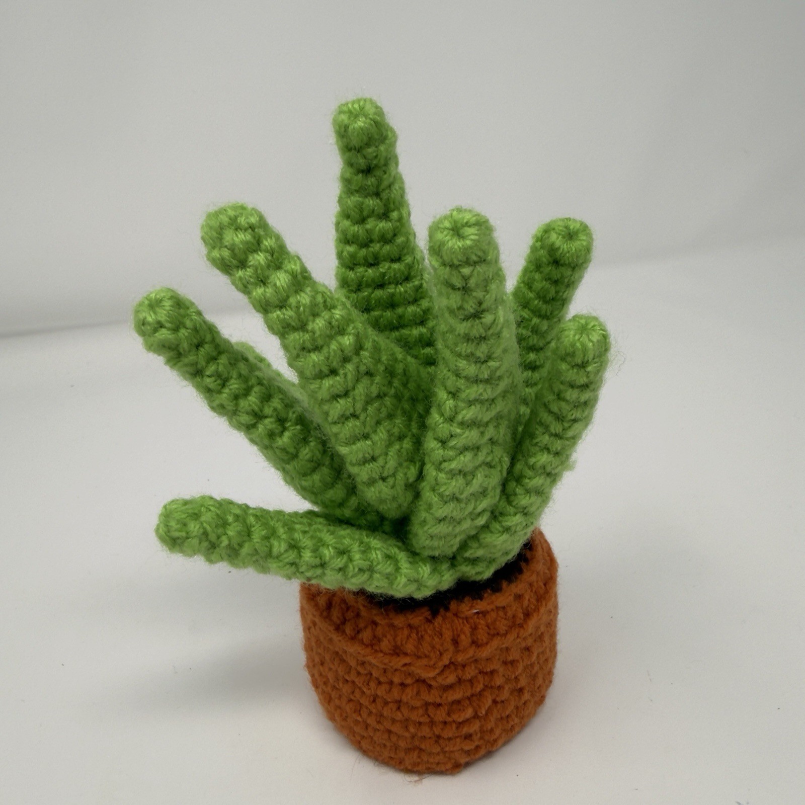 Handmade Crocheted Potted Succulent Plant 7” Retro Cute Gift Happy Aloe Vera