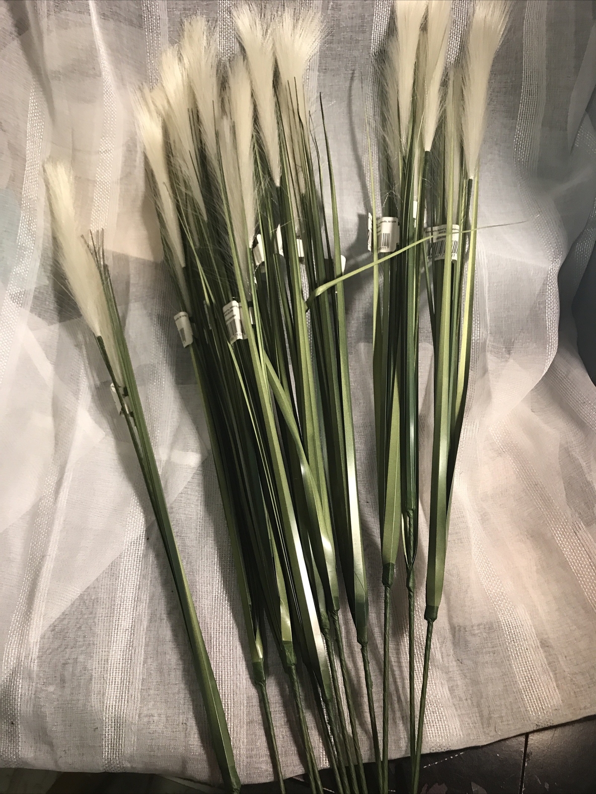 MAINSTAYS GR Grass Stems Decorative Faux Greenery Floral NEW 12 Stems Cream NWT