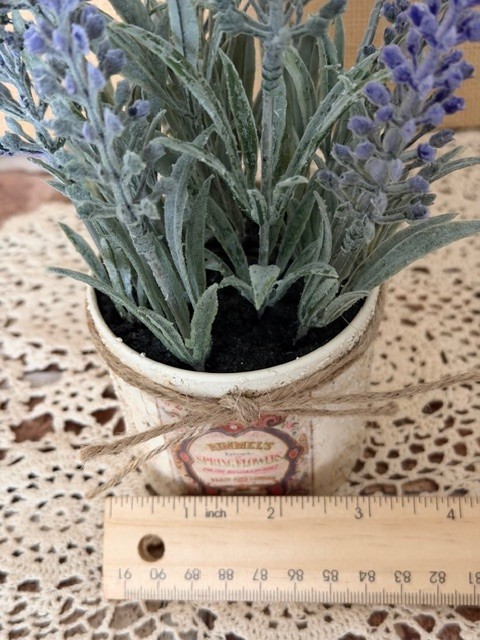 SMALL 8 1/2″ ARTIFICIAL PURPLE LAVENDER FLOWERS IN TEXTURED LITTLE POT W/ LABELS