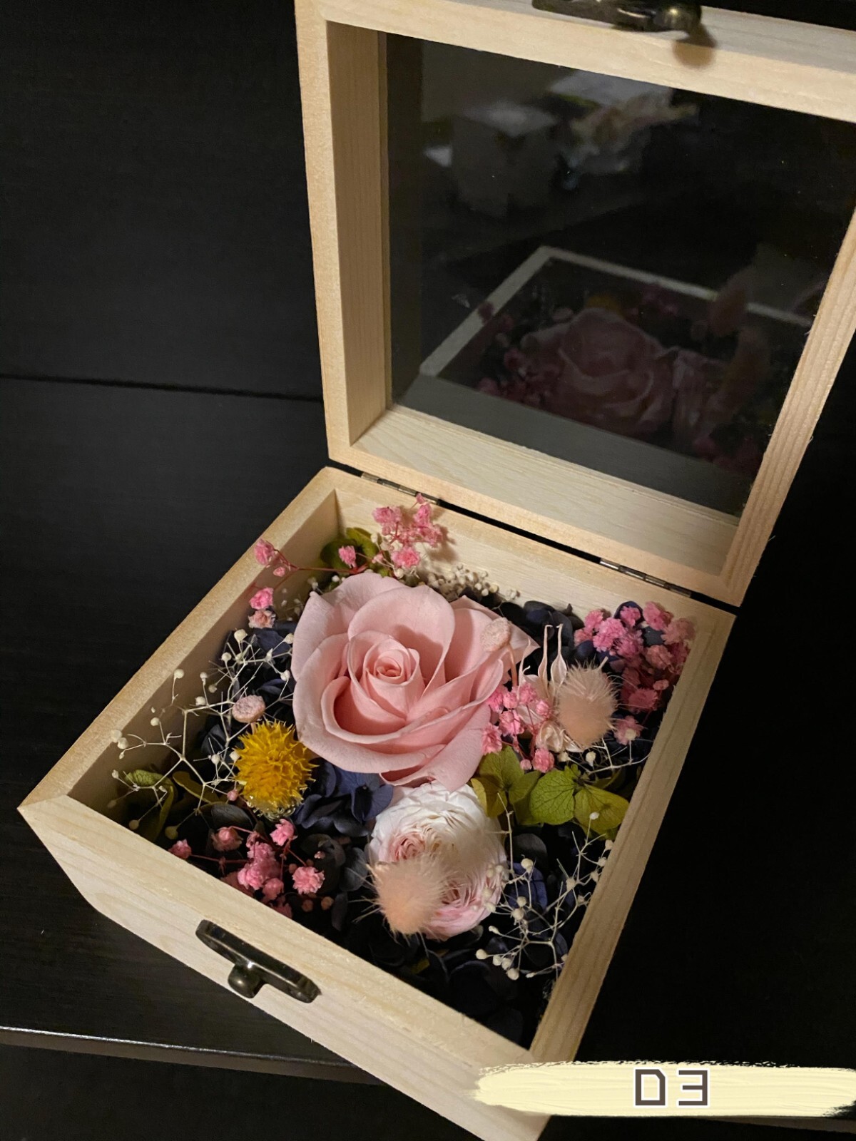 Pink Rose Preserved flower Glass Clamshell Wooden Box Holiday Gift Giving