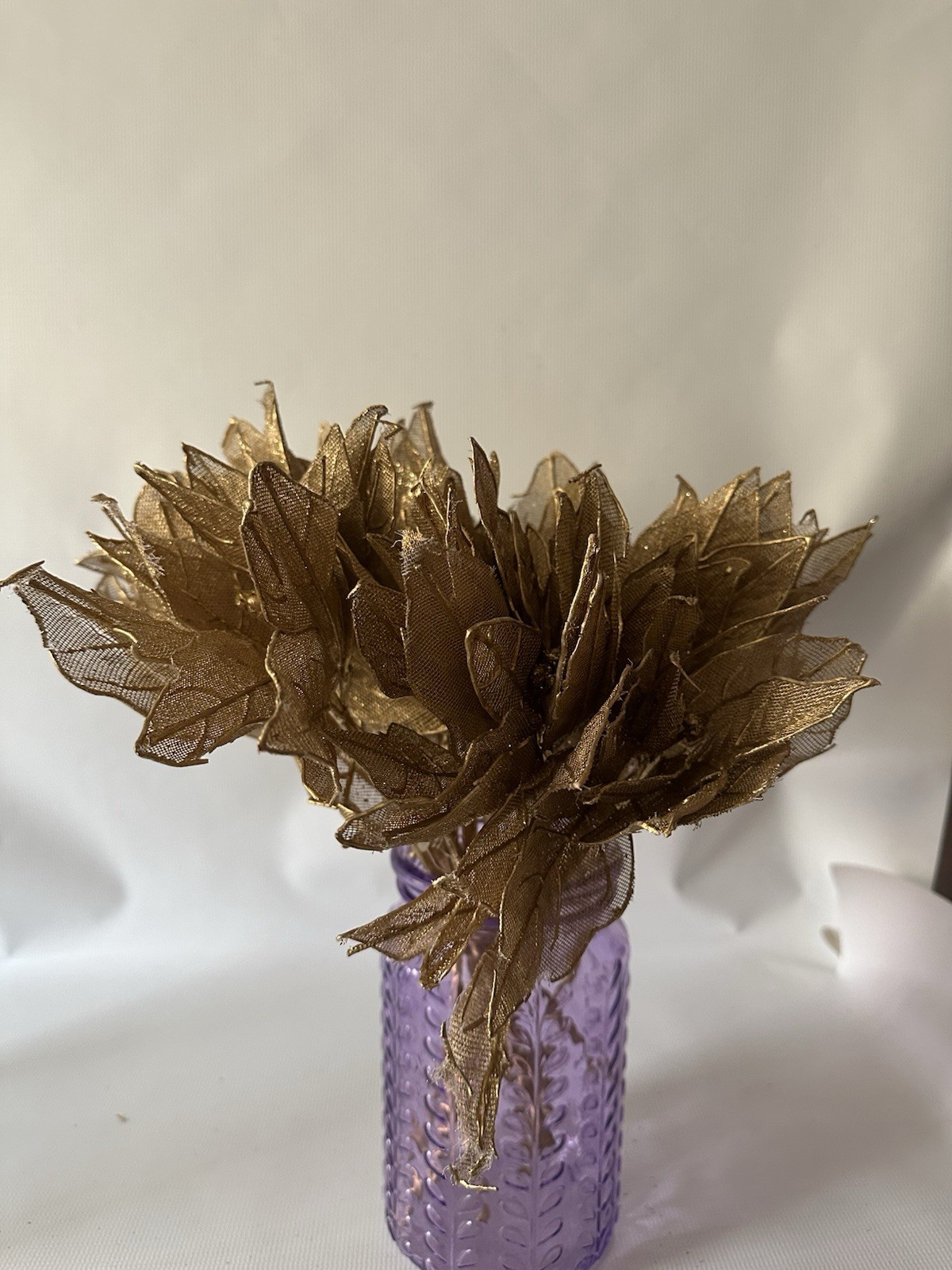 Lot Of 16 Gold Glittery Wire Mesh 12” Stem Poinsettias Decoration Vintage ￼