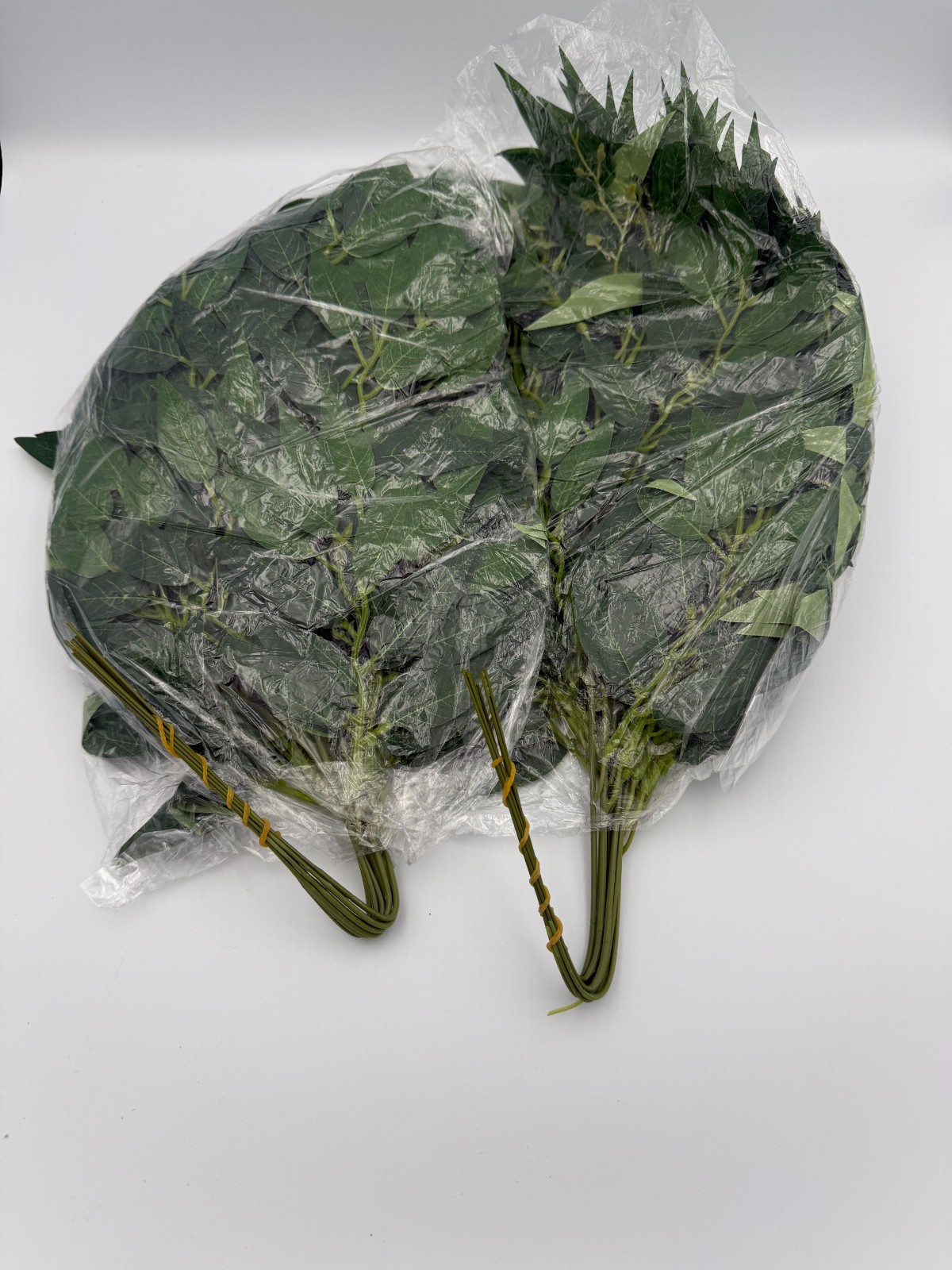 20pcs Artificial Greenery Stems Faux Leaf Bunches 2 Sets of 10 Home Decor DIY