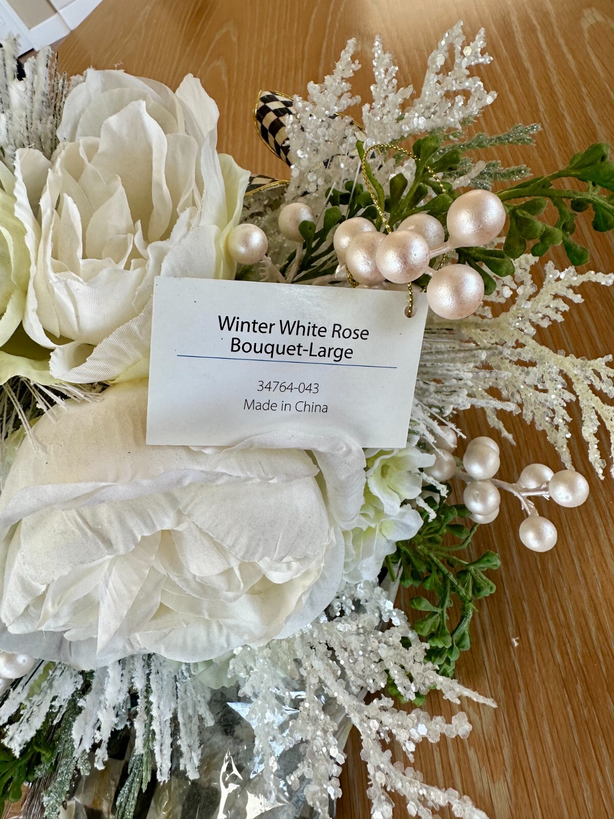 Lrg Winter White MacKenzie Childs Rose Bouquet Courtly Checks Cello Wrap w/ Tag
