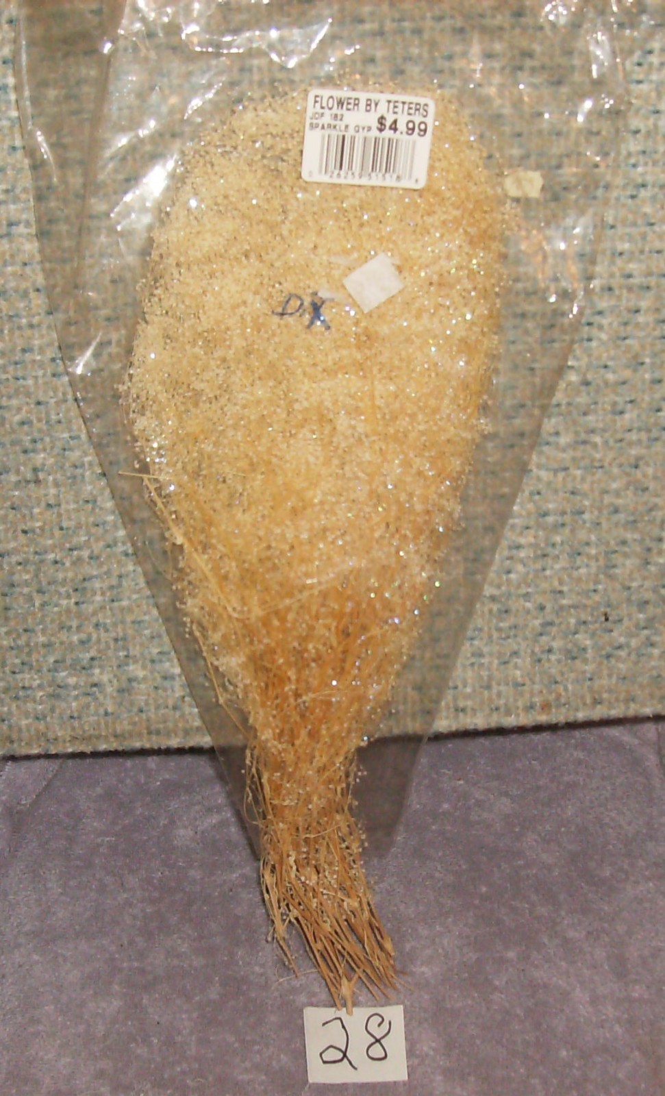 CREAM SPARKLE BABY’S BREATH GYPSOPHILA NEW IN FLAT PACKAGE #28