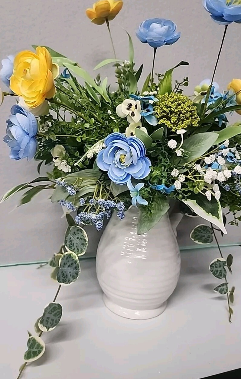 HANDMADE 18 X 17 Faux FLOWER ARRANGEMENT
