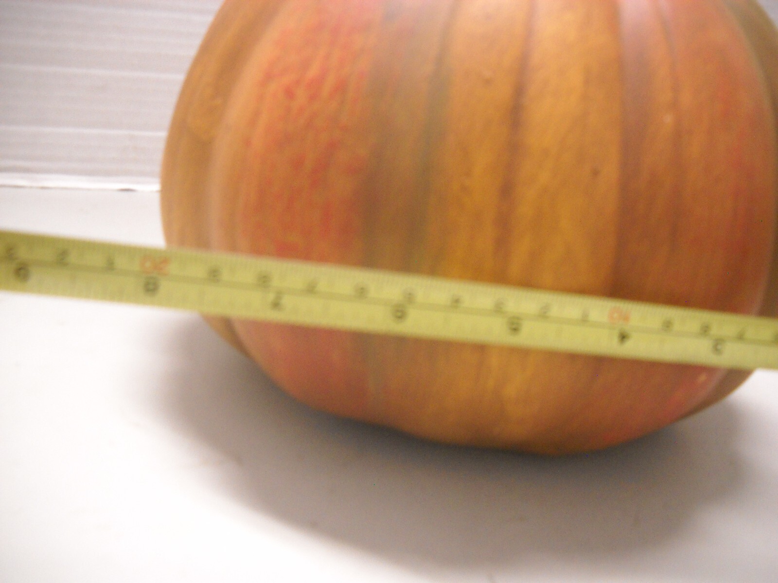 CERAMIC PUMKIN EUROPEAN HOME COLLECTION HOLLOWEEN FALL 8″X 8″