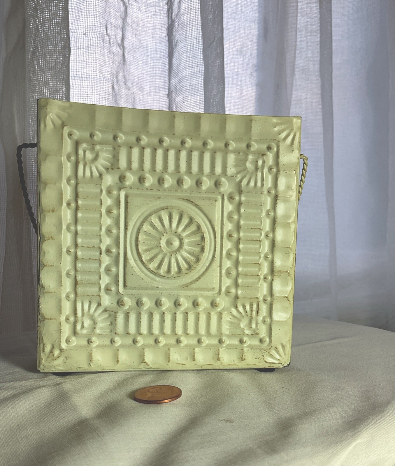 Cottage Core Decor By Elegant Expressions Small Crème Color Metal Tote Boho Chic