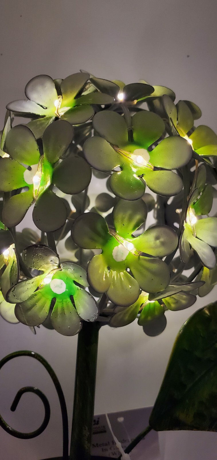 LED Lighted Metal Hydrangea in Jar with fairy ligh, Ultimate In.. Green. Q7