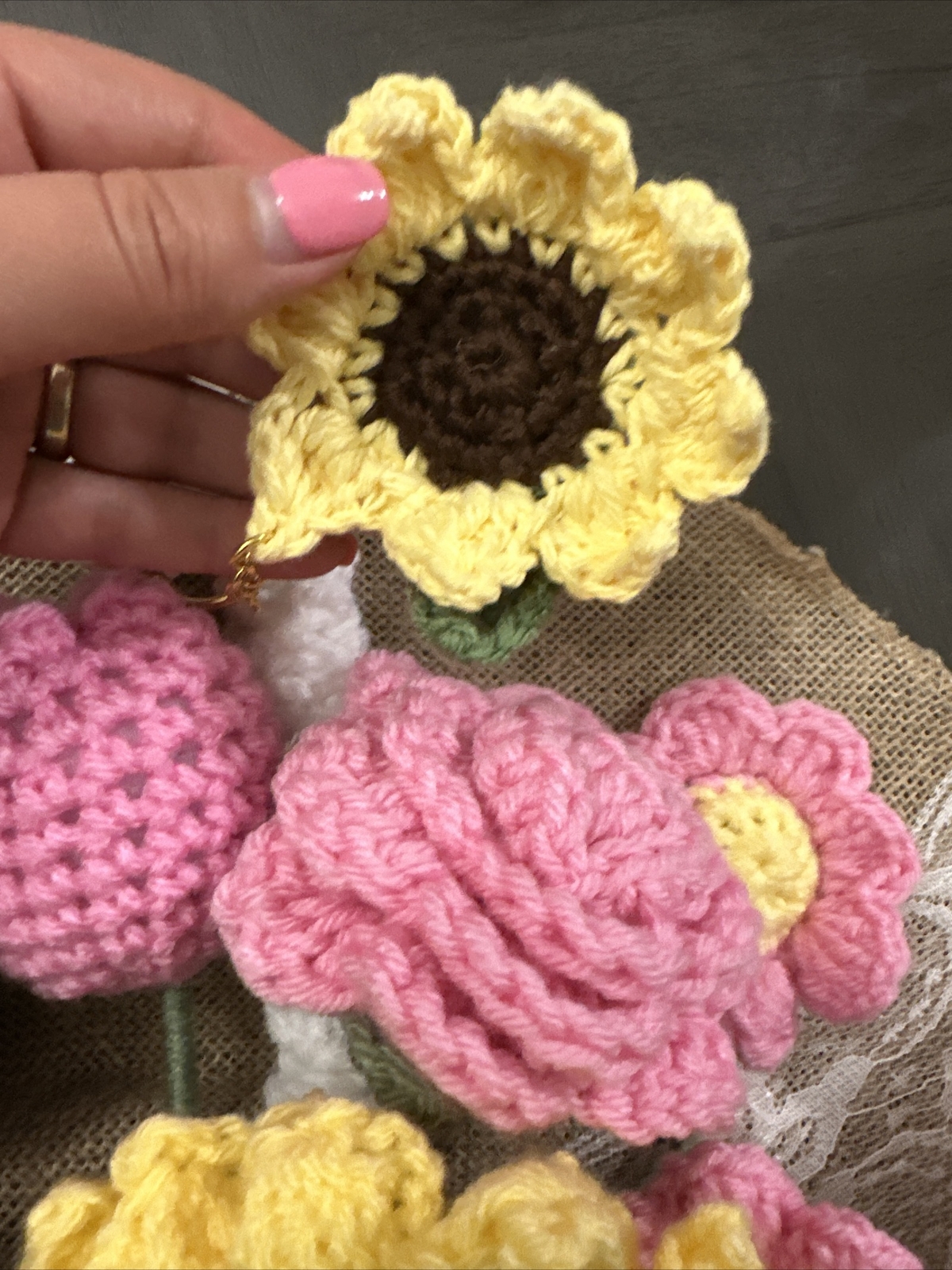 BEAUTIFUL Handmade Knitted Bouquet Crochet Flowers Sunflower, Daisy & Rose New