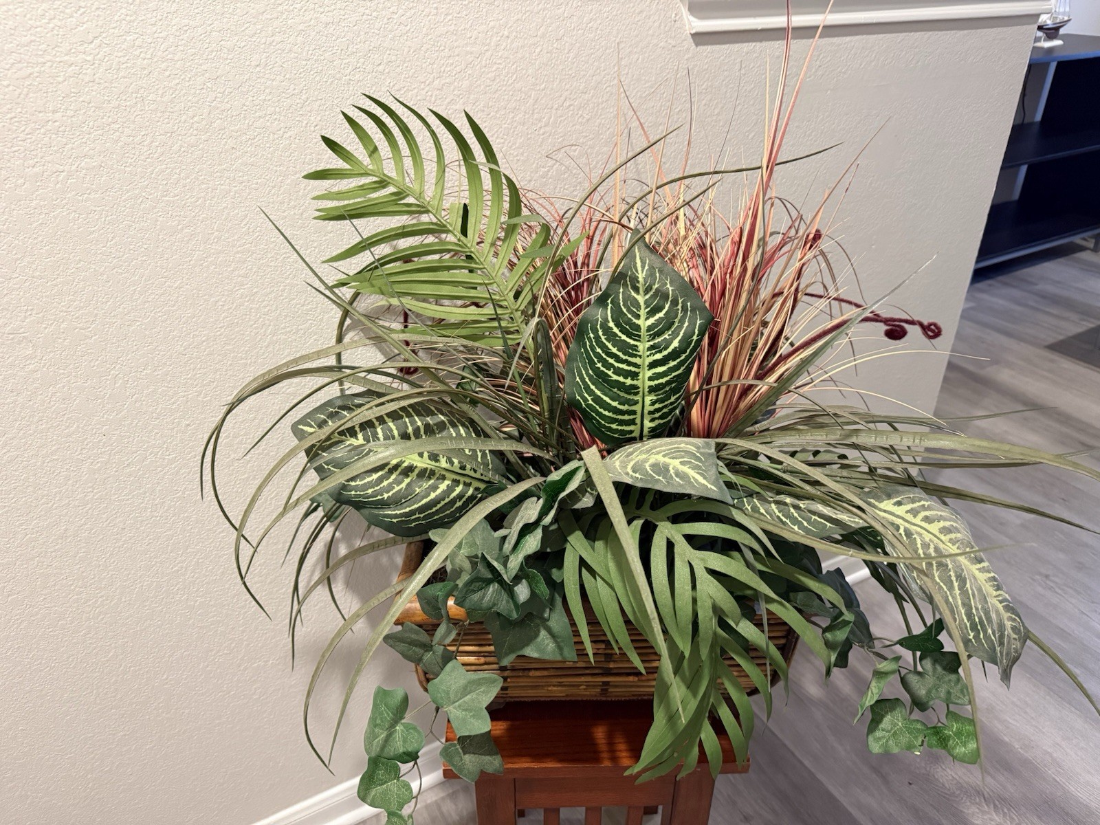 mixed foliage Collection Of Greenery plants & Cattails Zebra, Ferns,palms & Ivy