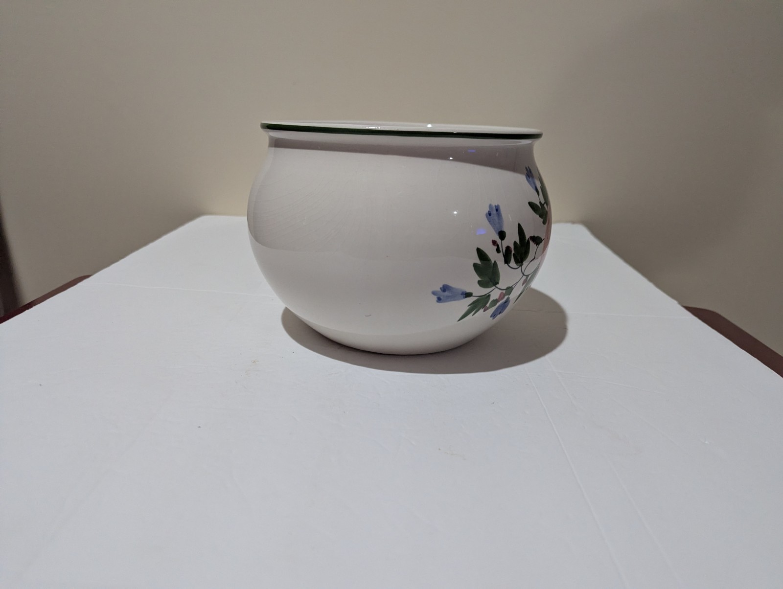 Hand-Painted Floral Ceramic Pot – Off White & Pink Rose 5H X 7W
