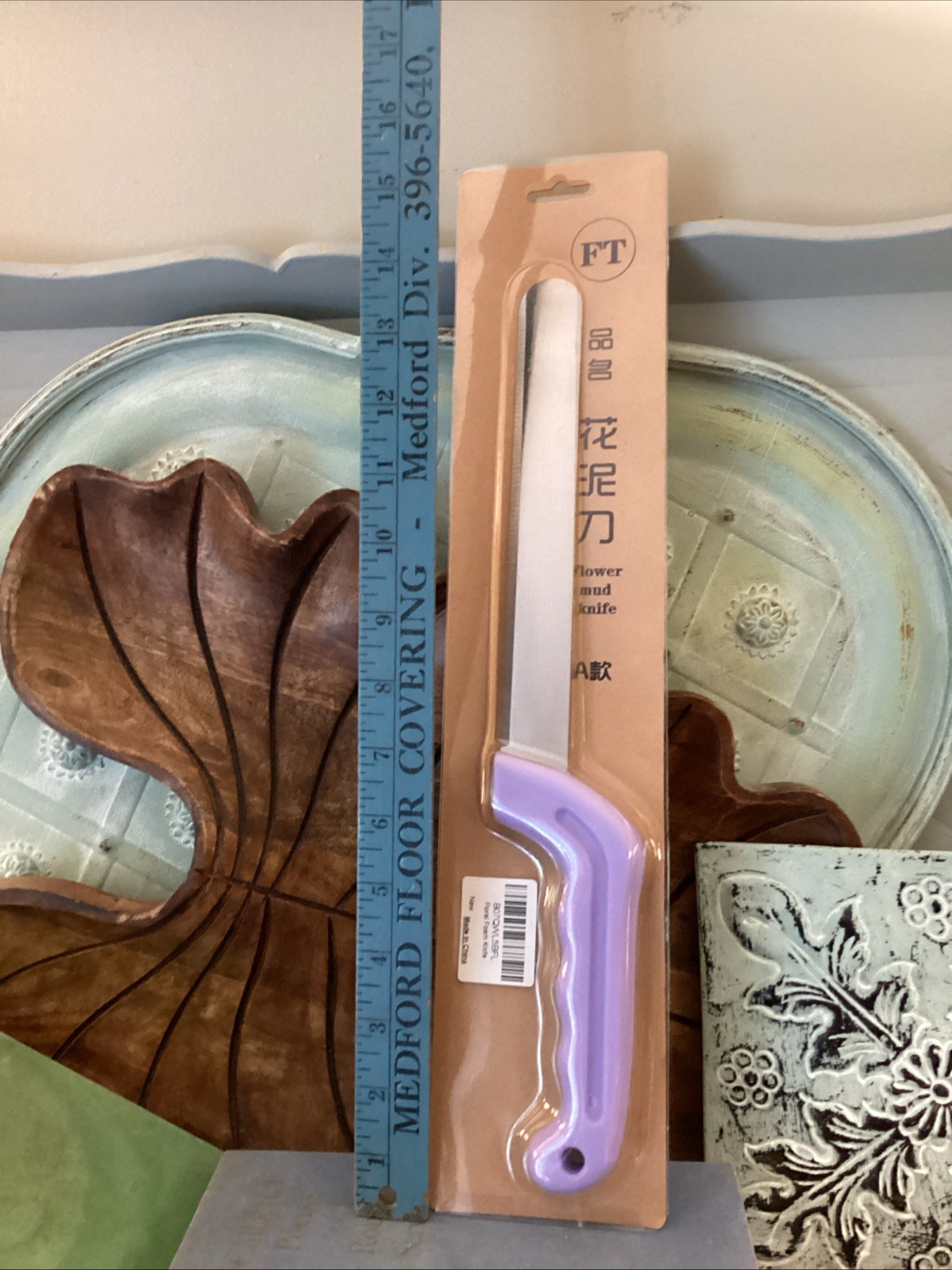 Purple Flower Mud Knife, also known as a floral foam knife New In Package