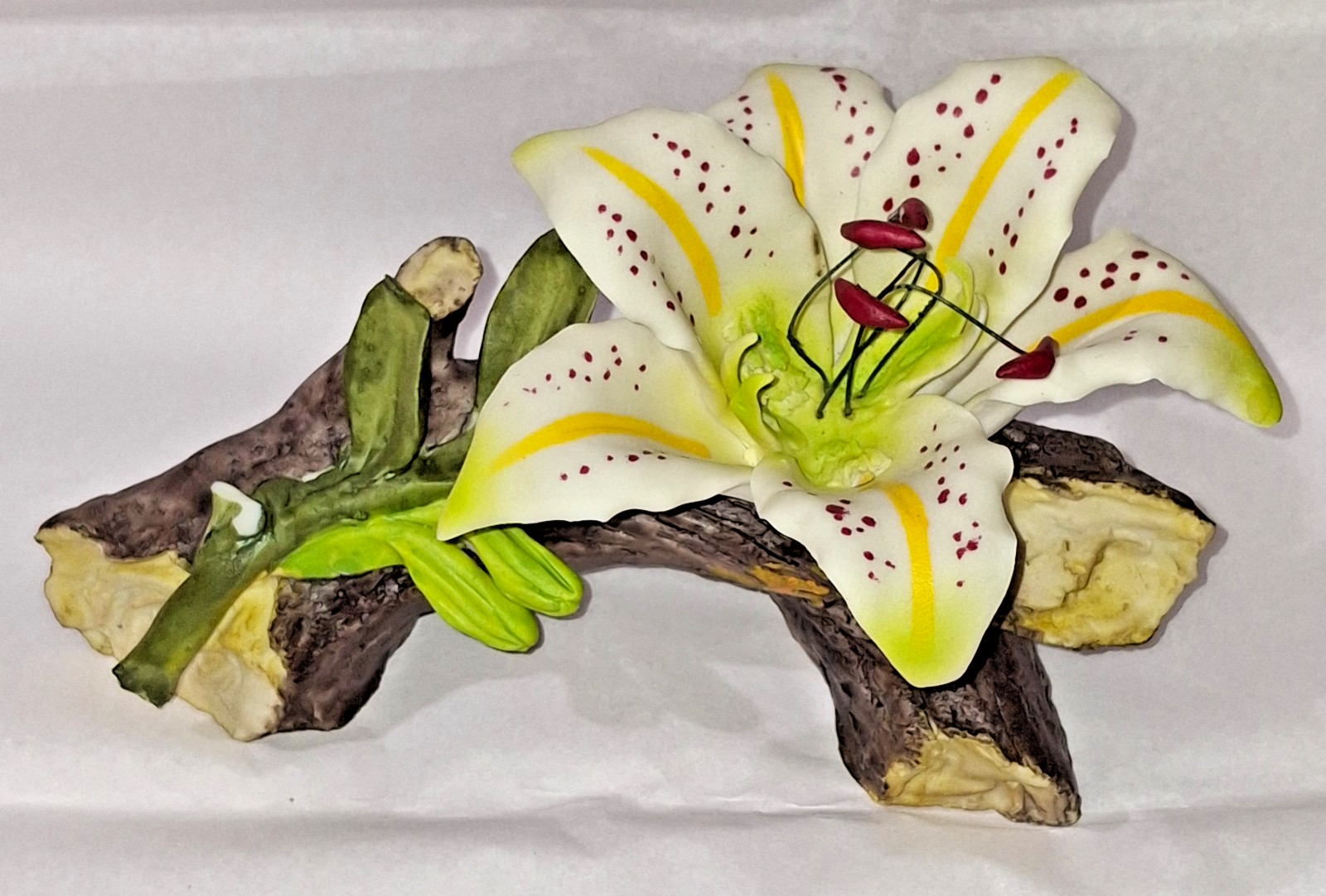 VTG Rare Tiger Lily Branch Cream Yellow Green Italy Porcelain Has Damage
