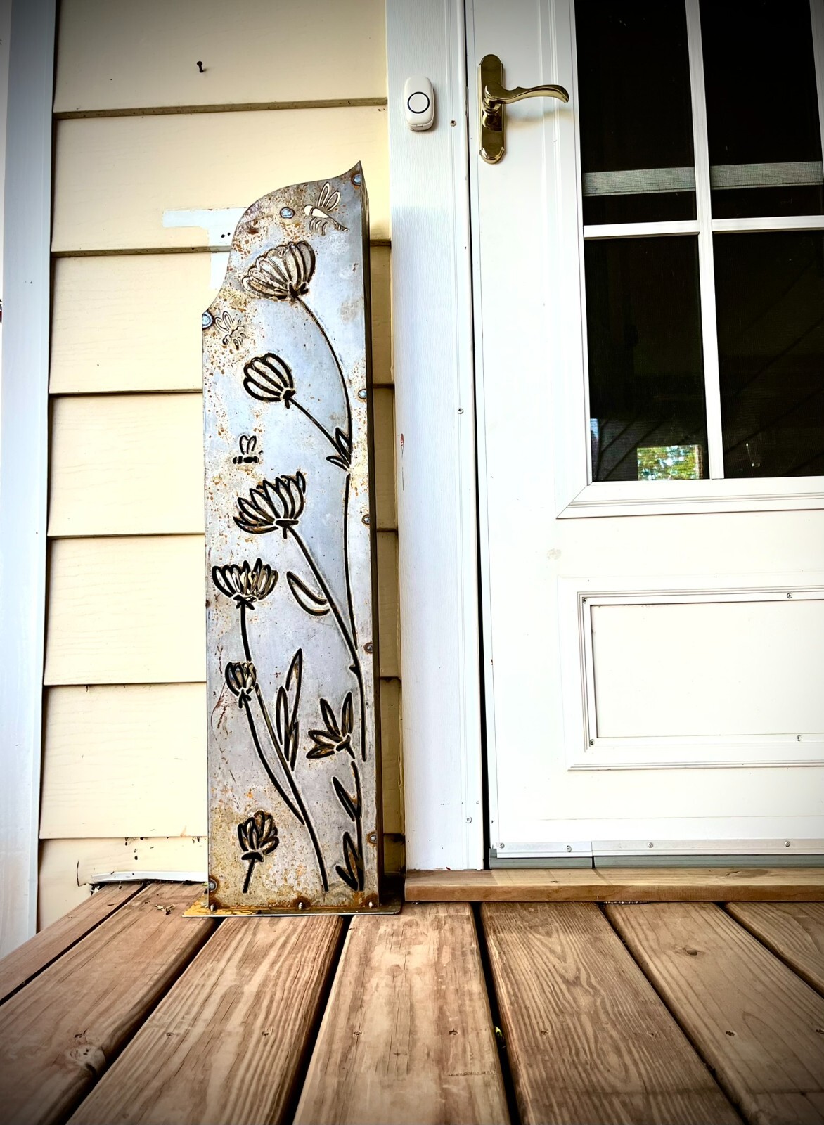 Garden Flowers and Bees Steel Luminary Pillar | 36 in.