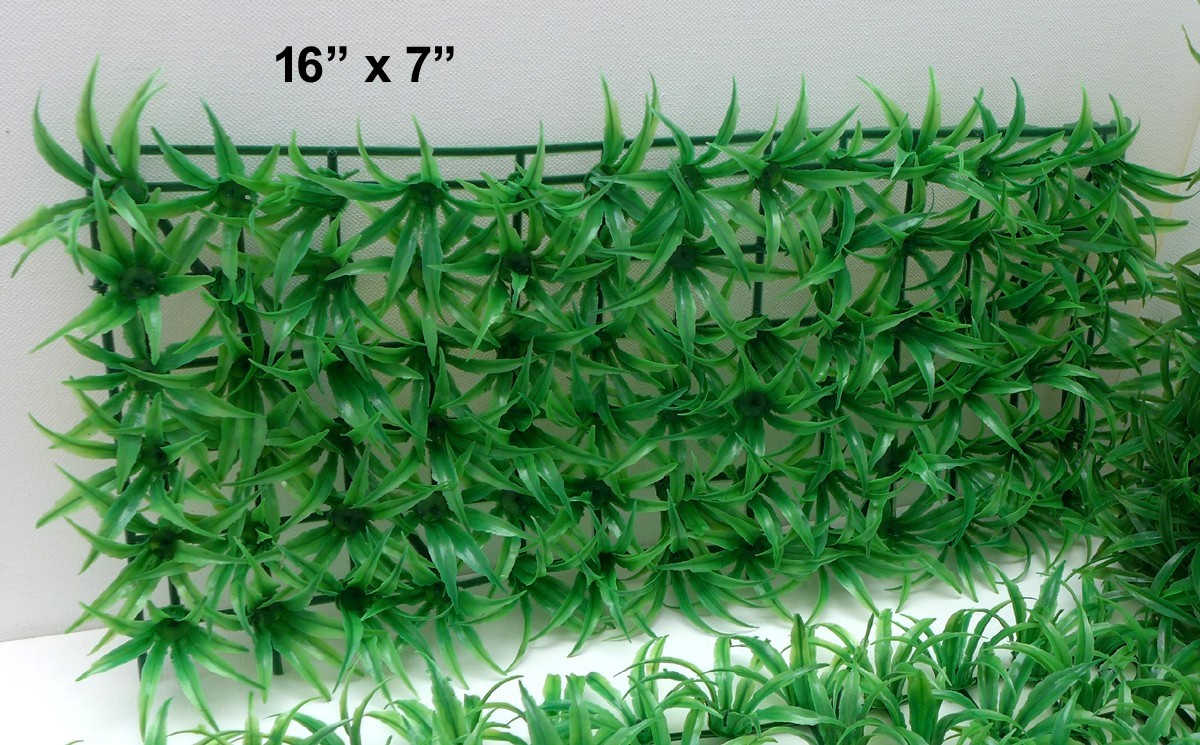 4 Pcs Grasses Artificial Plastic Mats (2 pcs 16″ x 7″, 2 Pcs 10″ x 10″)