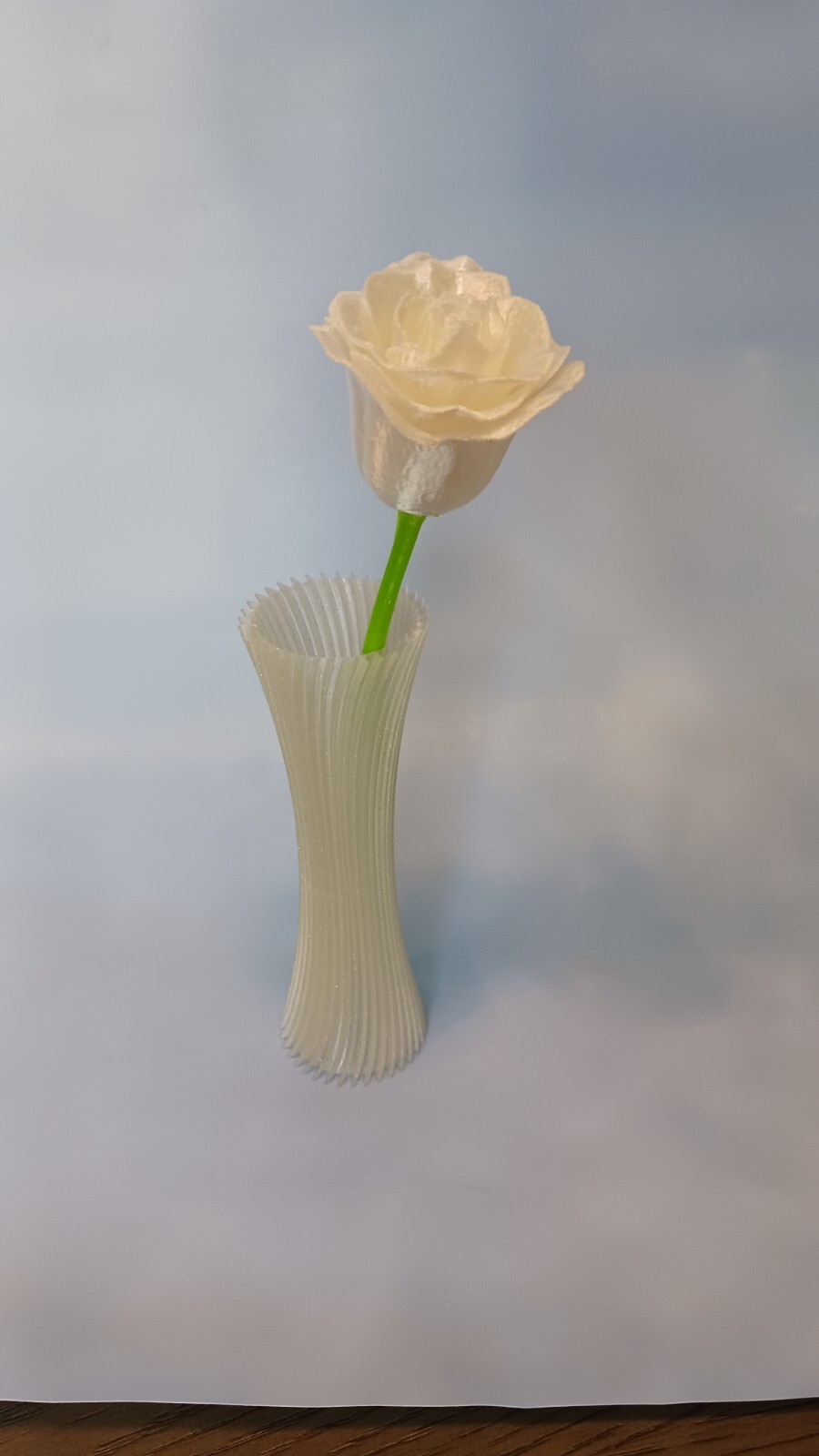 Mother’s Day Flowers Roses w/Vase 3D printed 3 Rose colors 2 color vases
