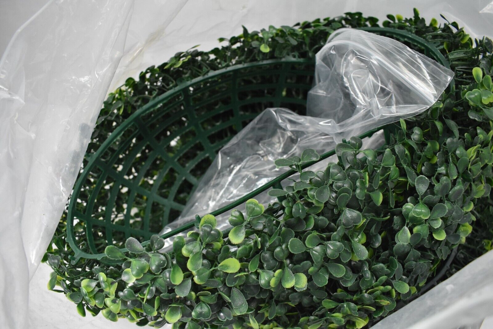 4 Piece Artificial Plant Topiary Balls Faux Boxwood Decorative Round Greenery