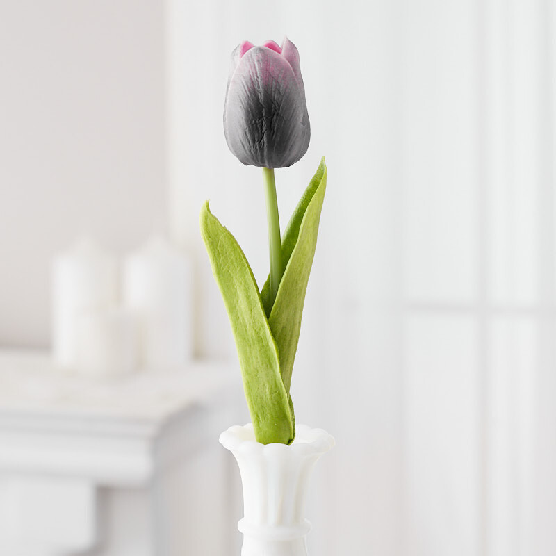 Package of 6 Realistic Artificial Purple Tulip Stems