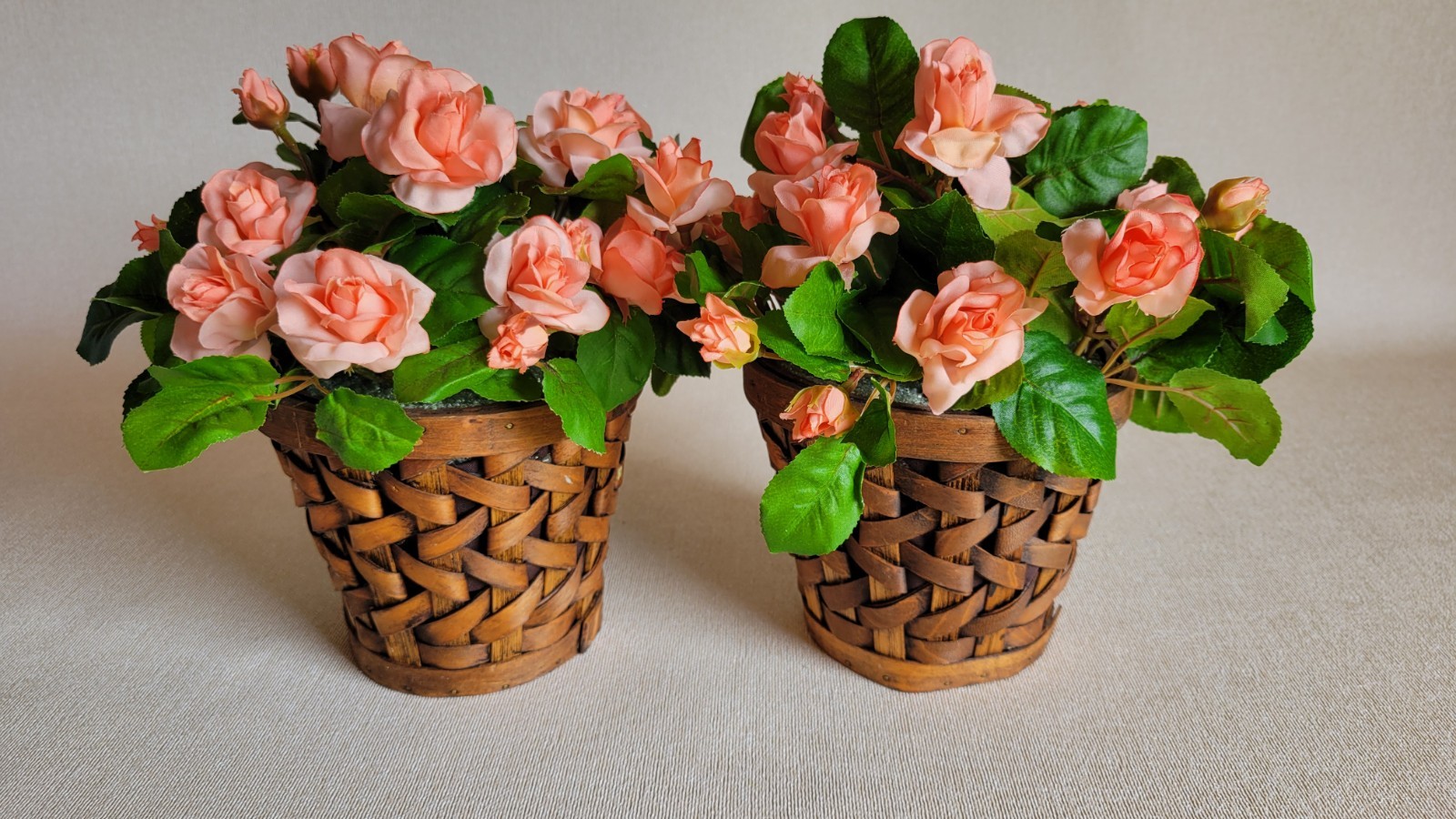 Lot of 2 Artificial Roses Wicker Pot Plants Realistic Home Decor Indoor Outdoor