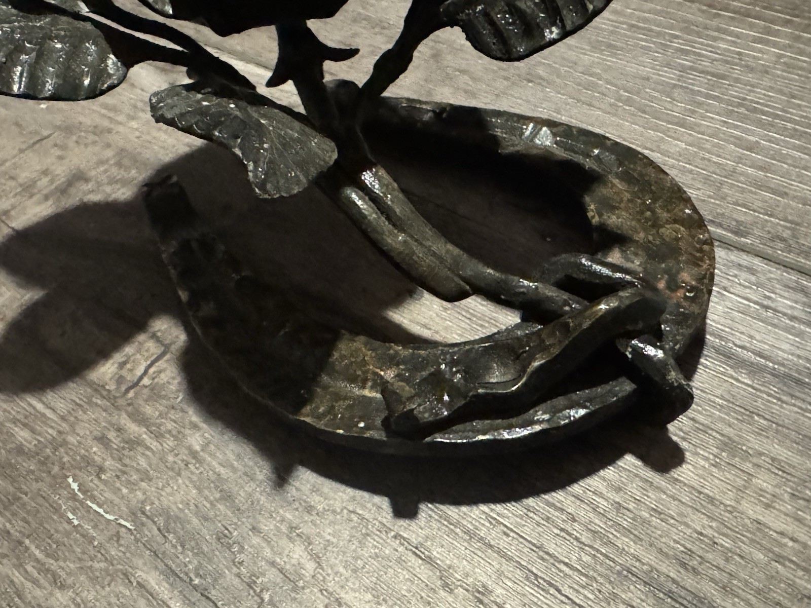 Handcrafted Custom Welded Metal Single Rose on Horseshoe
