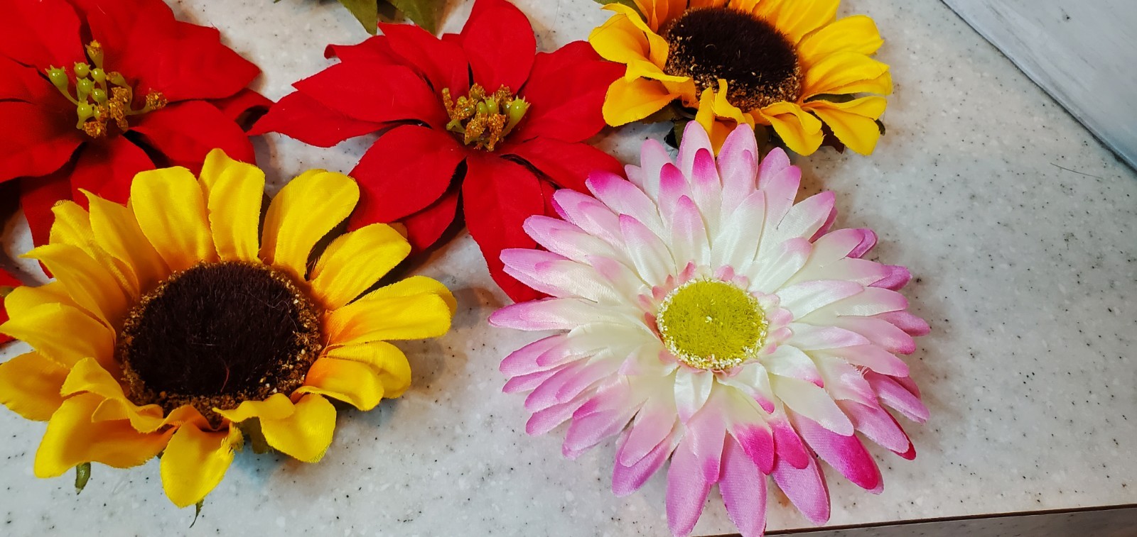Lot Artificial Flower Clips 4–5 Inch Variety Poinsettia Sunflower Gerbera Daisy