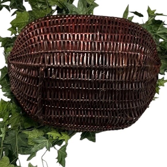 Set Of 2 Gold Leaf Collection Silk Artificial English Ivy Basket