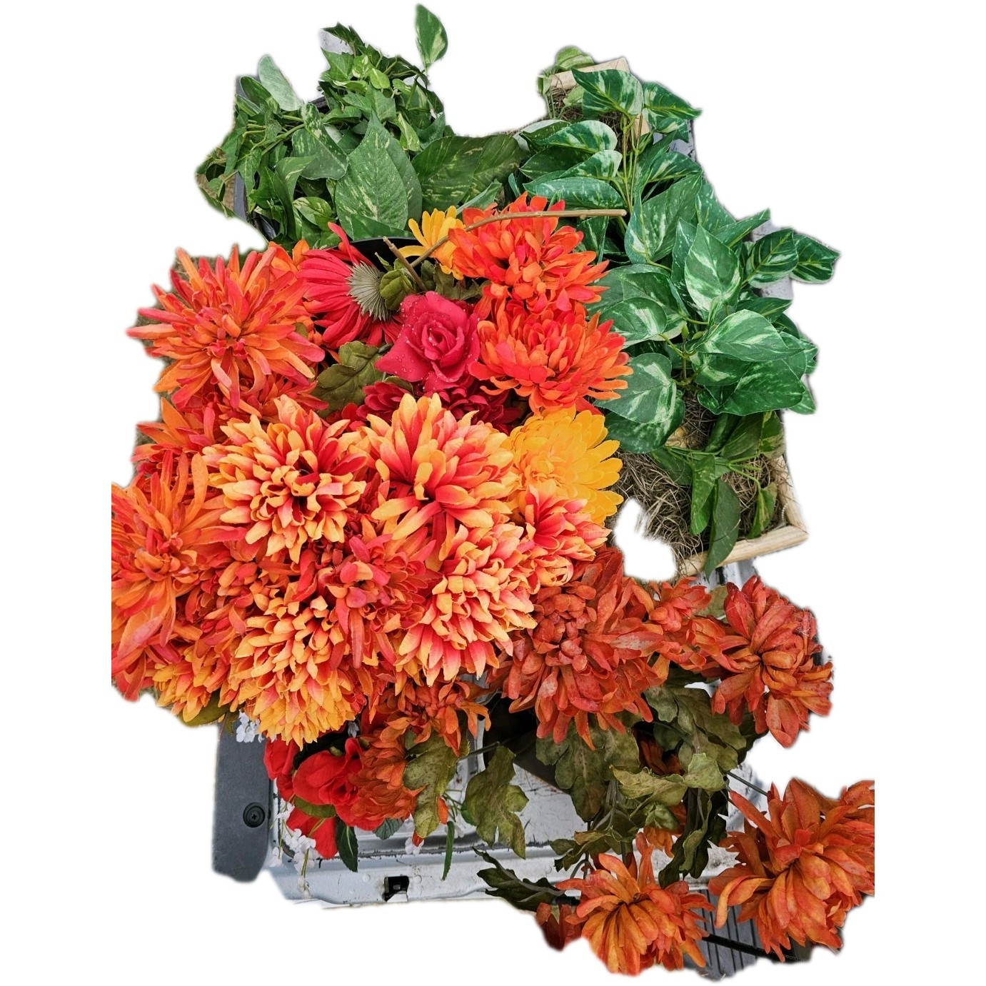 Artificial Flowers Lot Of 30+ Pieces WITH BASKETS