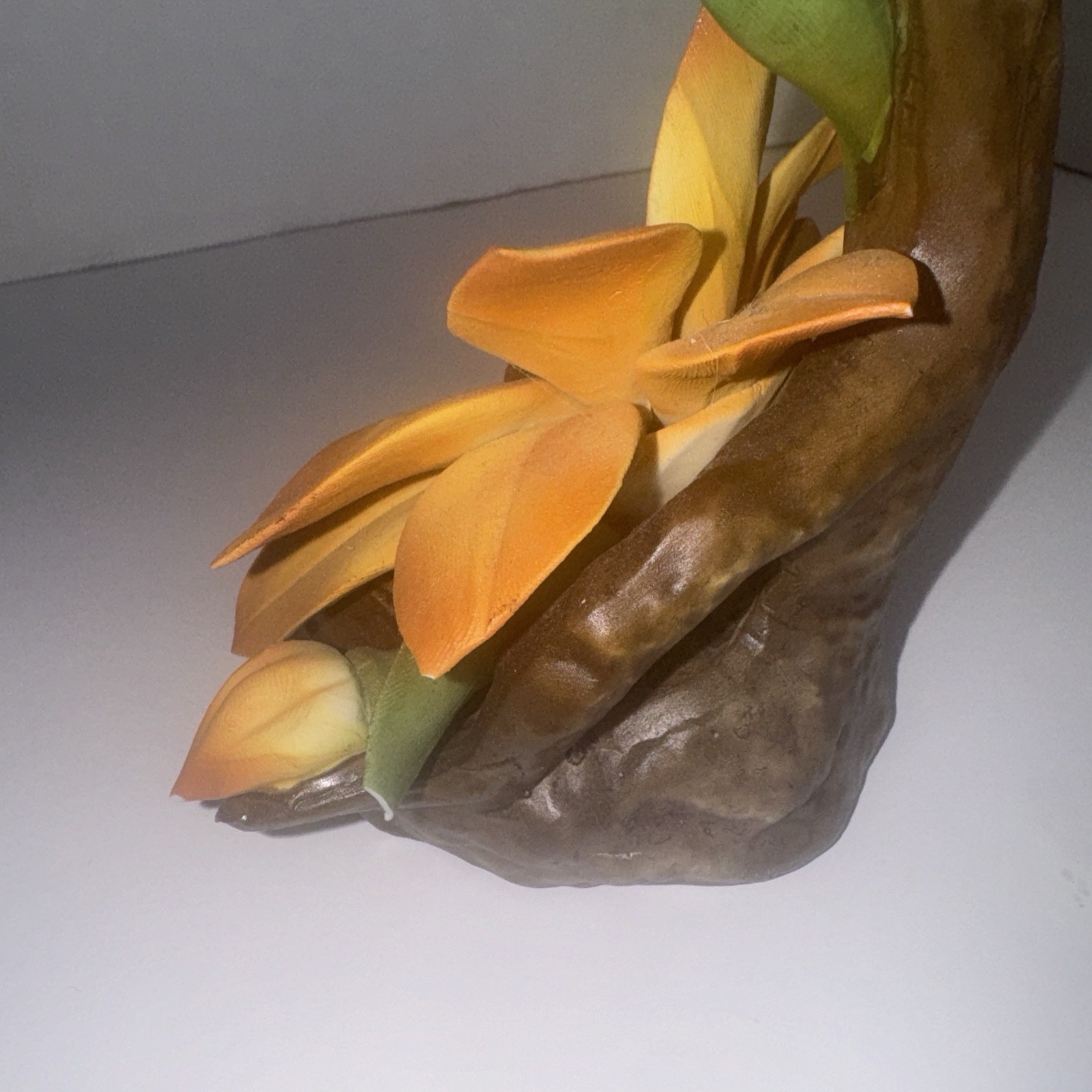 Capodimonte Orange Black Eyed Susan Floral Sculpture Made In Italy 6 3/4”