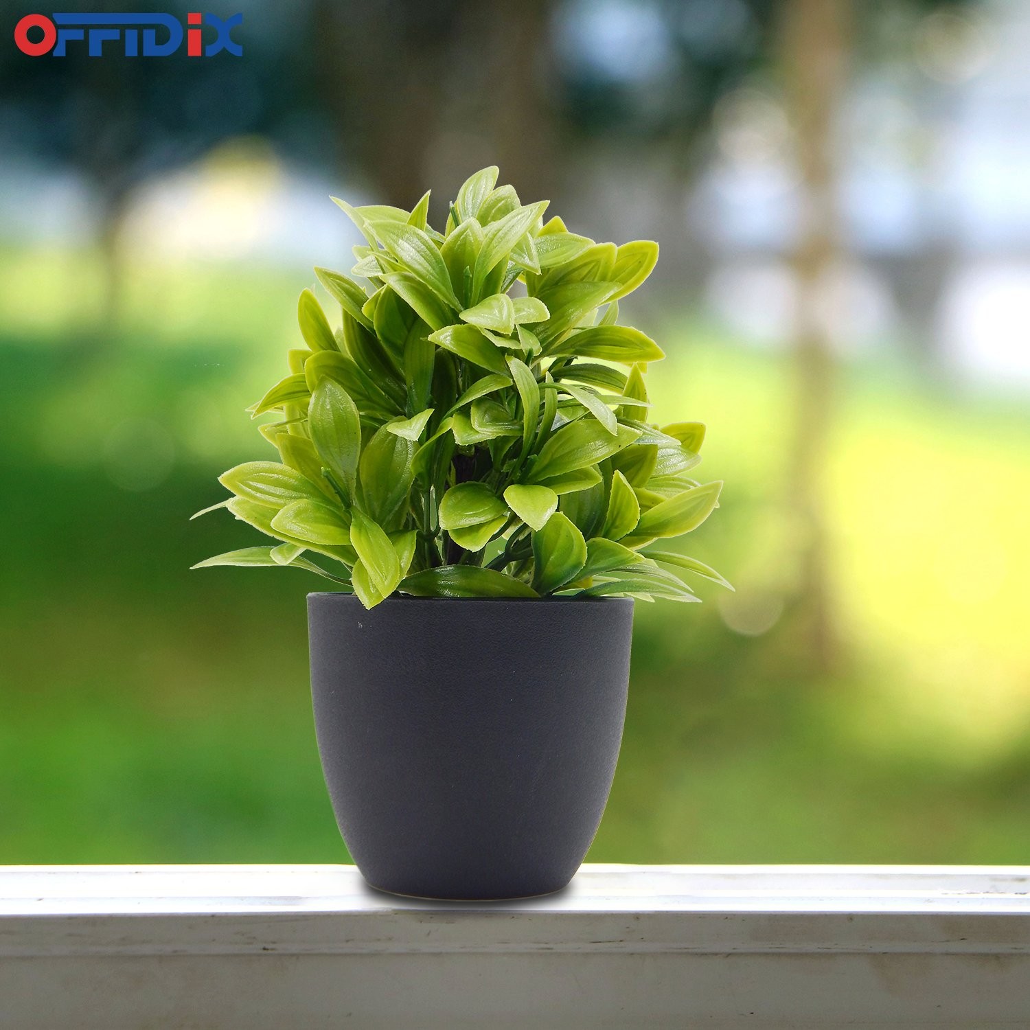 1 PC Artificial Eucalyptus Plants With Black Vase Potted Fake Light Green