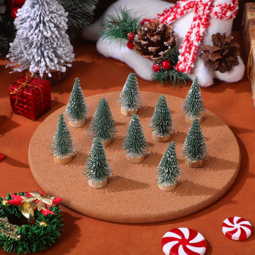 10 Pcs Mini Christmas Tree Ornaments 5 Cm Snow Covered Pine for Xmas Party Decor