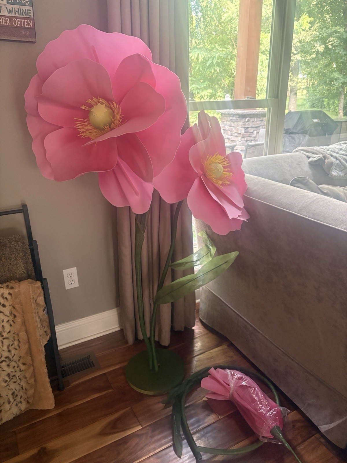 Large Decorative Flowers