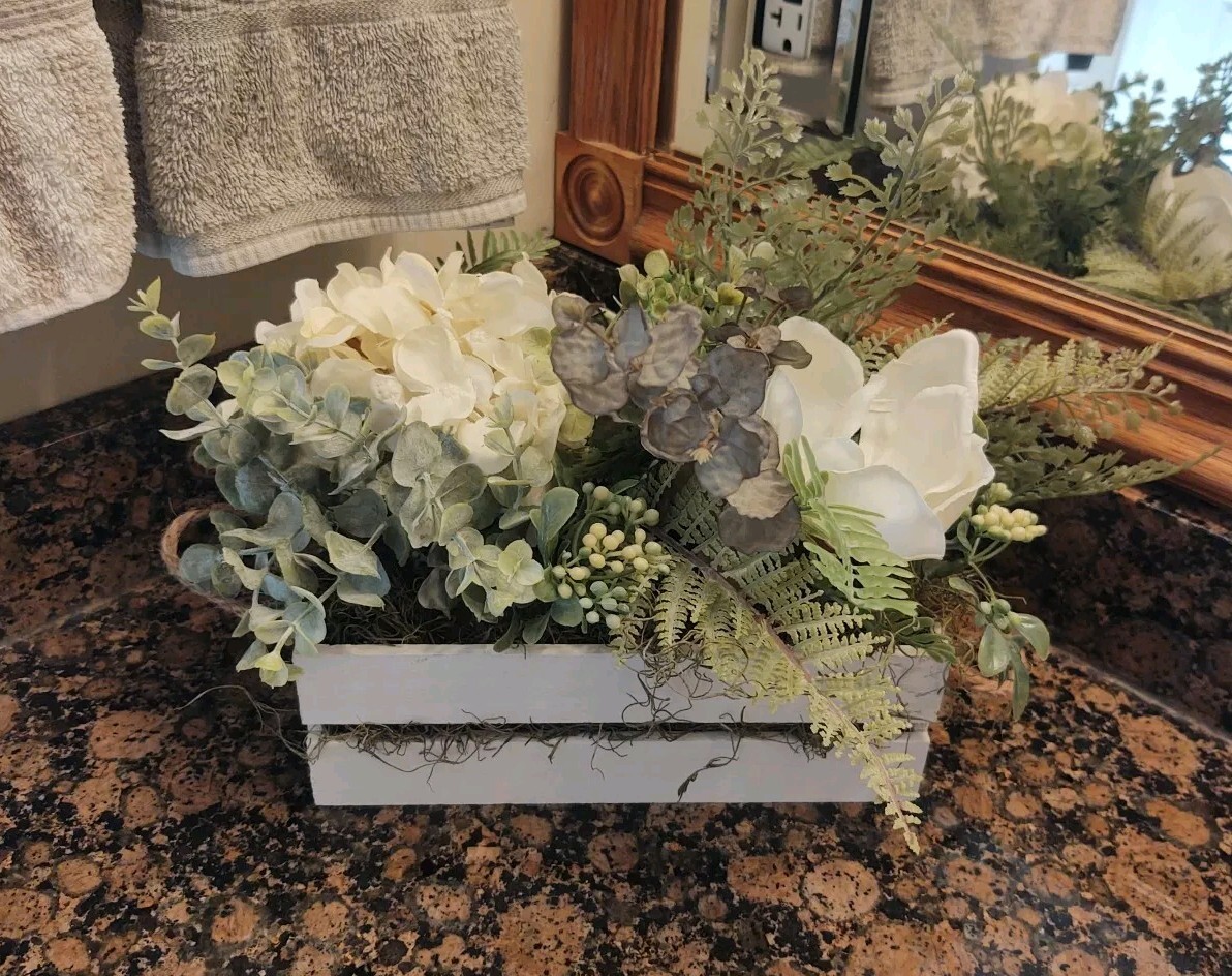 Floral Arrangement, Housewarming Gift, Flower Arrangement Wooden Box, Home Decor