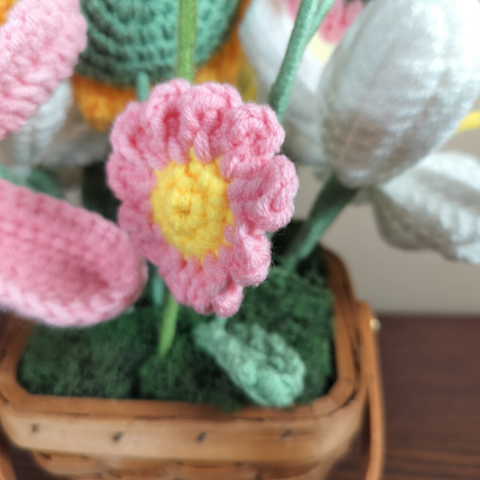 Handmade Crochet Flower Bouquet In Basket w/ Dragonfly Sunflower Lily’s Daisies