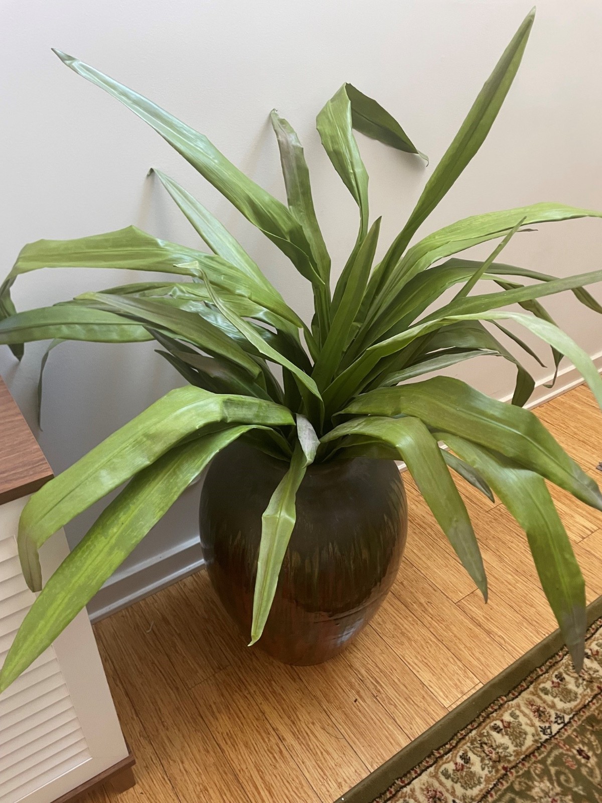 Artificial Agave Houseplants Set of 3, Up to 45″ Leaves (Pot Not Included)