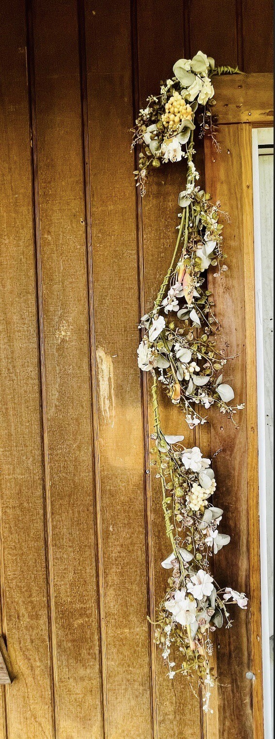 Mixed Cream Fall Farmhouse Floral Garland NEW 40”