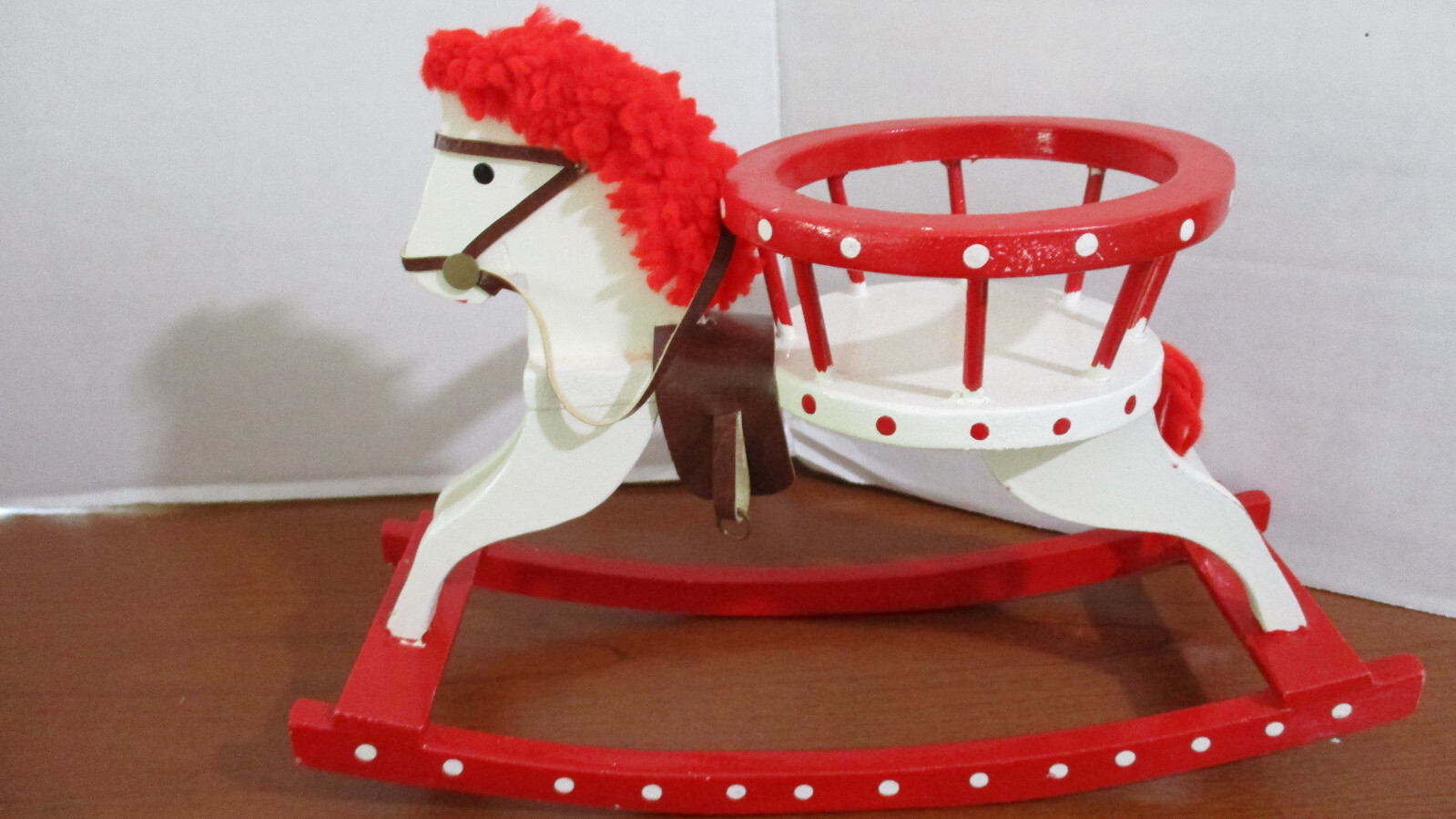 WOOD 13″ x 9″ ROCKING HORSE PLANT HOLDER/ PILLAR CANDLE HOLDER Home Decor