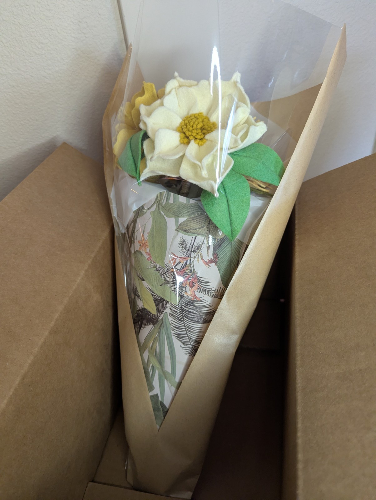 Beautiful Hand Cut Wool Blend Felt Flower Bouquet Gift Wrapped/Great Gift Idea!