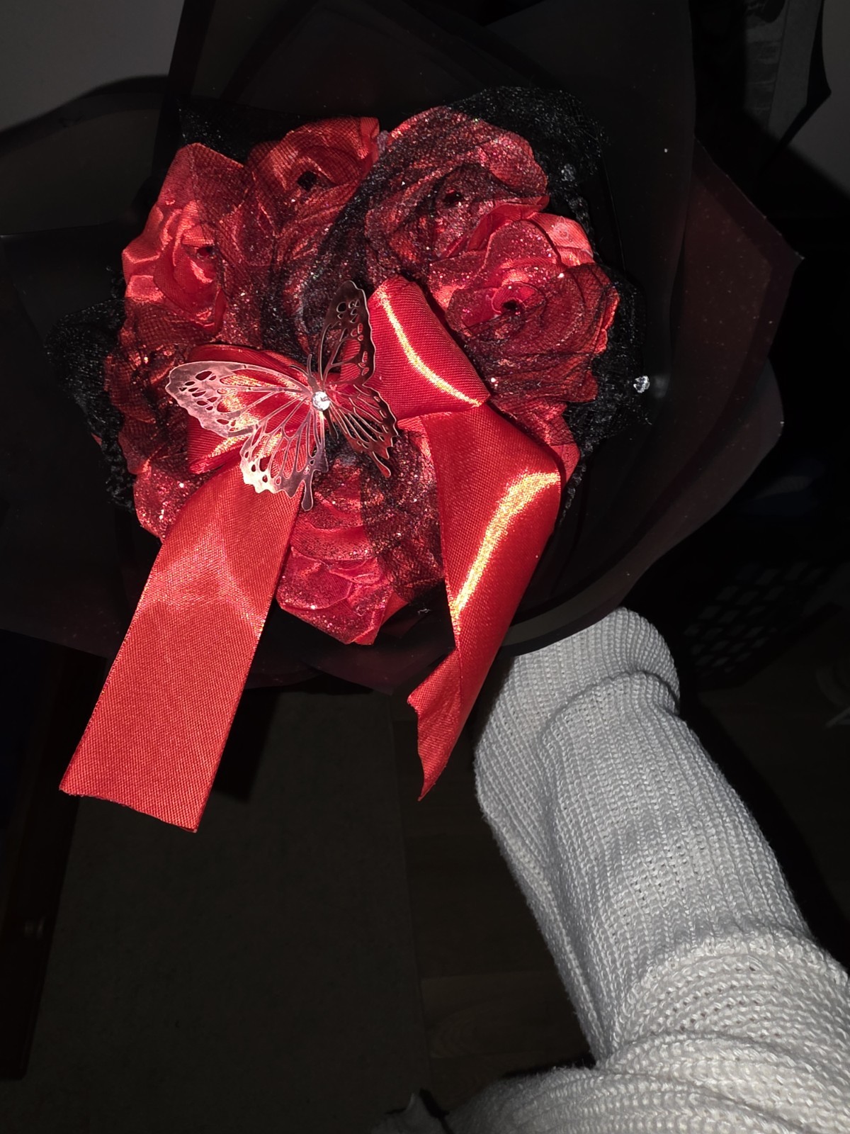 Red And Black Eternal Rose bouquet , Ramo Buchon De Rojo Y Negro Flores Rosas