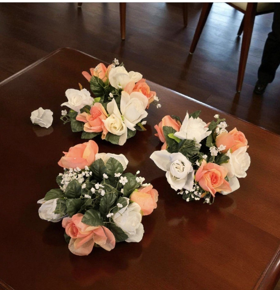 Artificial Flowers Wedding Centerpieces 5 Pc. White, Peach Roses w/Babys Breath