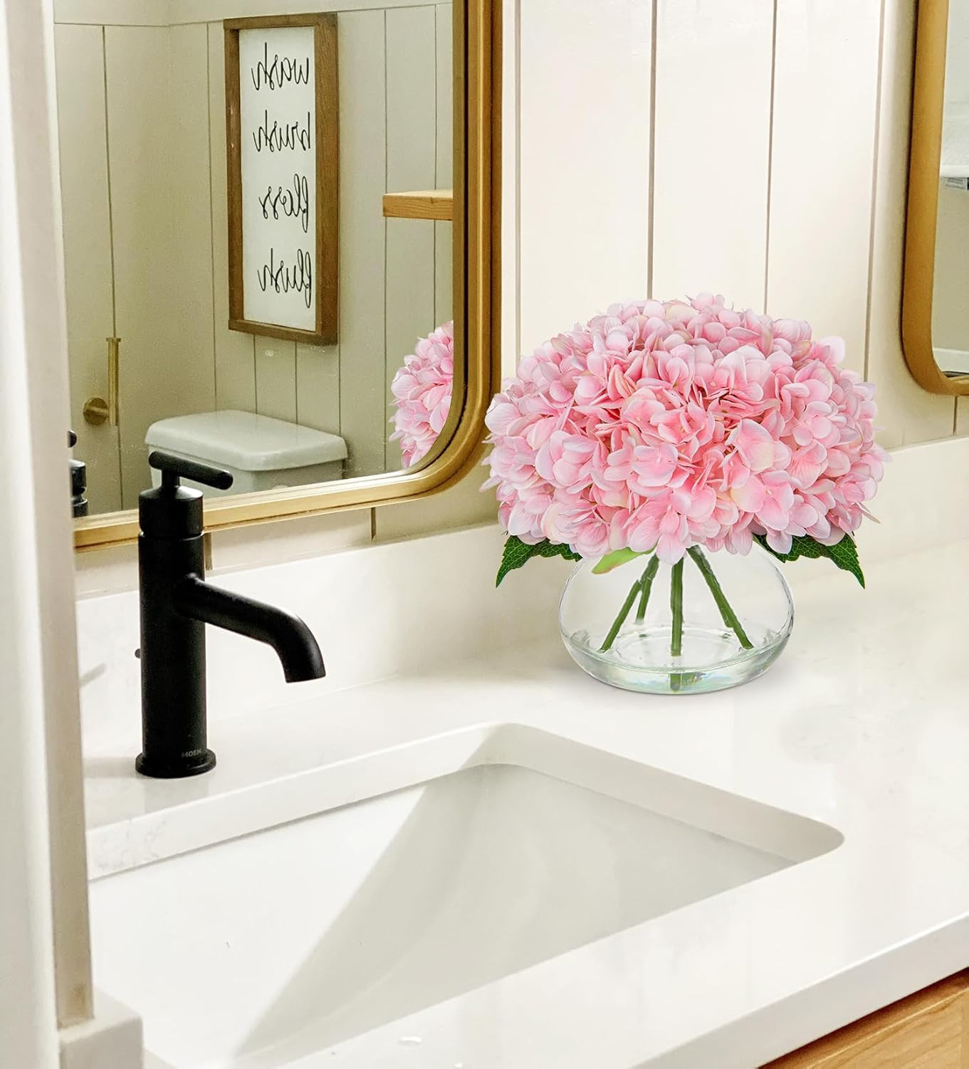 Hydrangea Artificial Flowers with Glass Vase Pink Silk Faux Flowers Arrangements