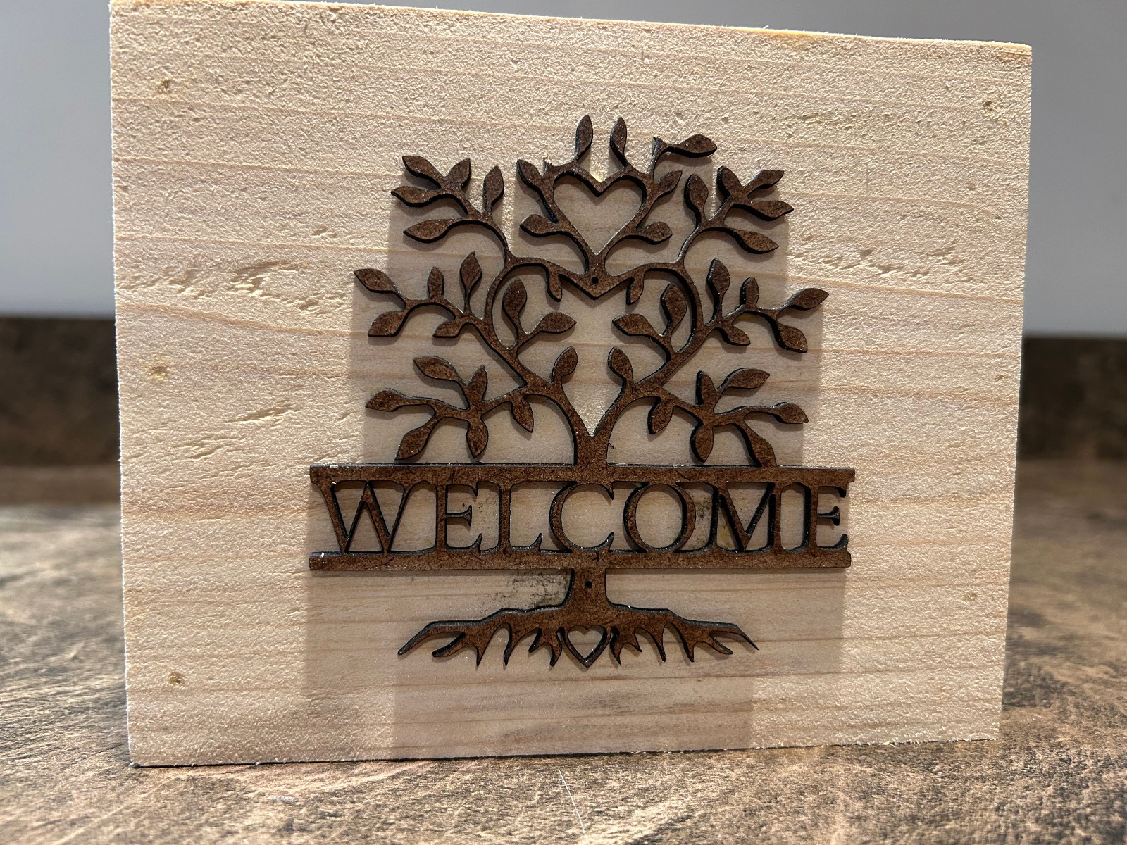 Welcome Cedar Wood Planter Box Sunflower W/ Liner 6.5″ x 5.5″ no Plants
